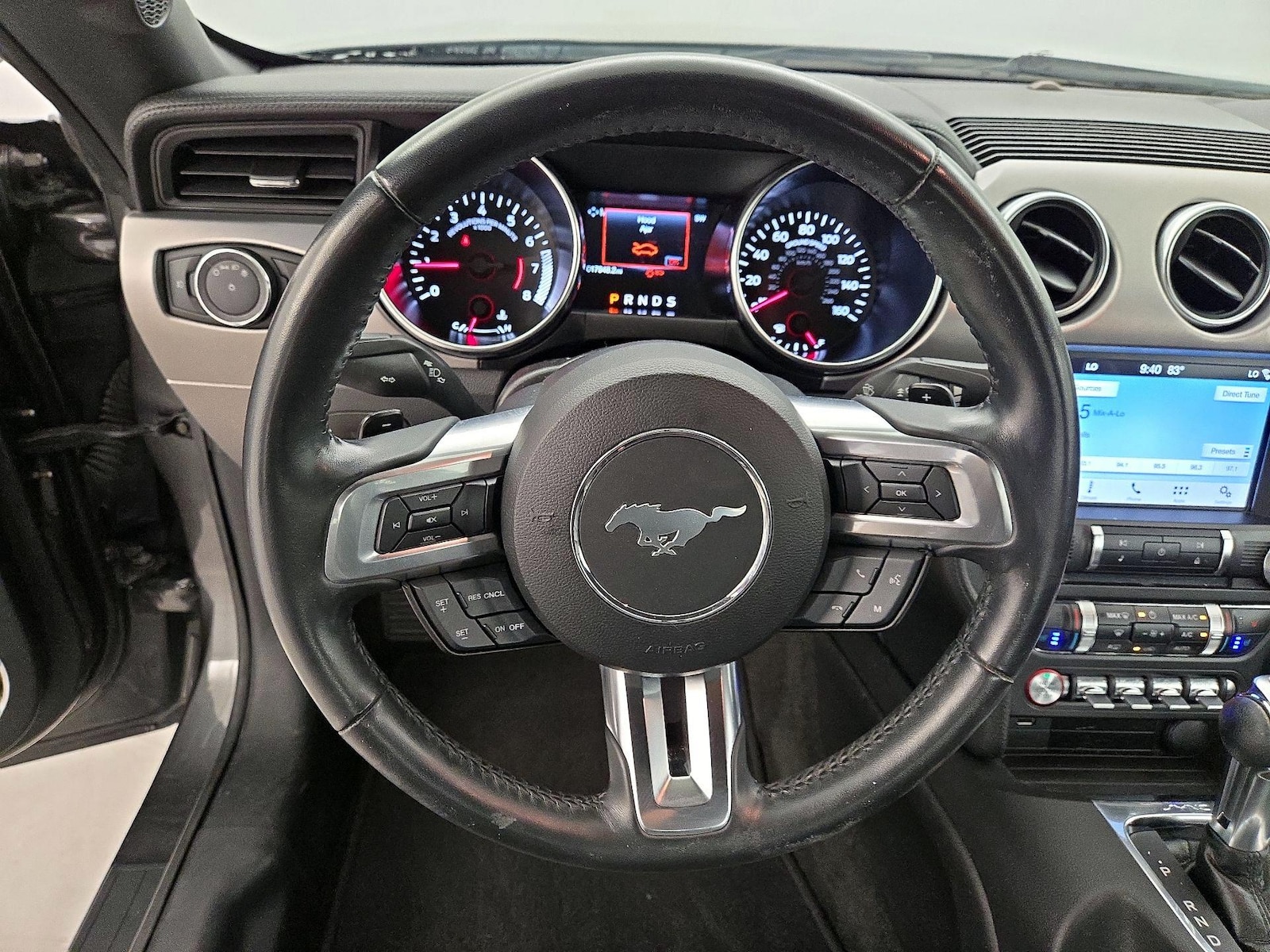 2018 Ford Mustang EcoBoost Premium - Photo 11