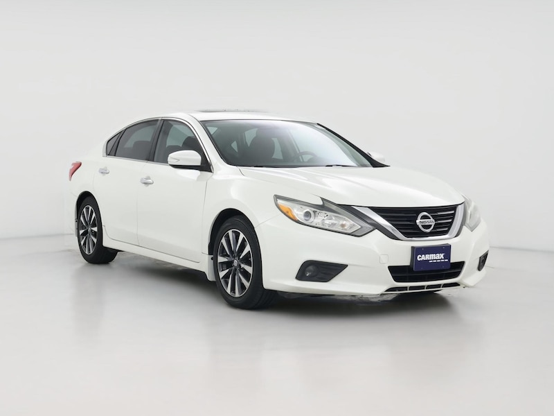 2016 Nissan Altima SV