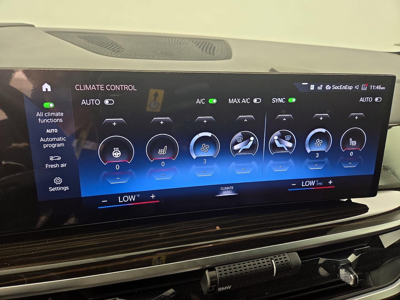 2023 BMW X7 40i - Photo 18