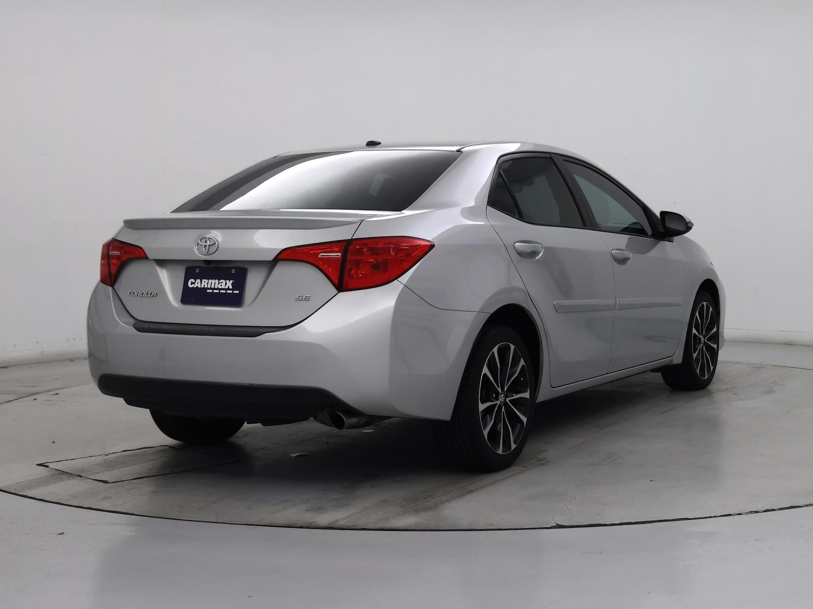 2018 Toyota Corolla SE - Photo 9