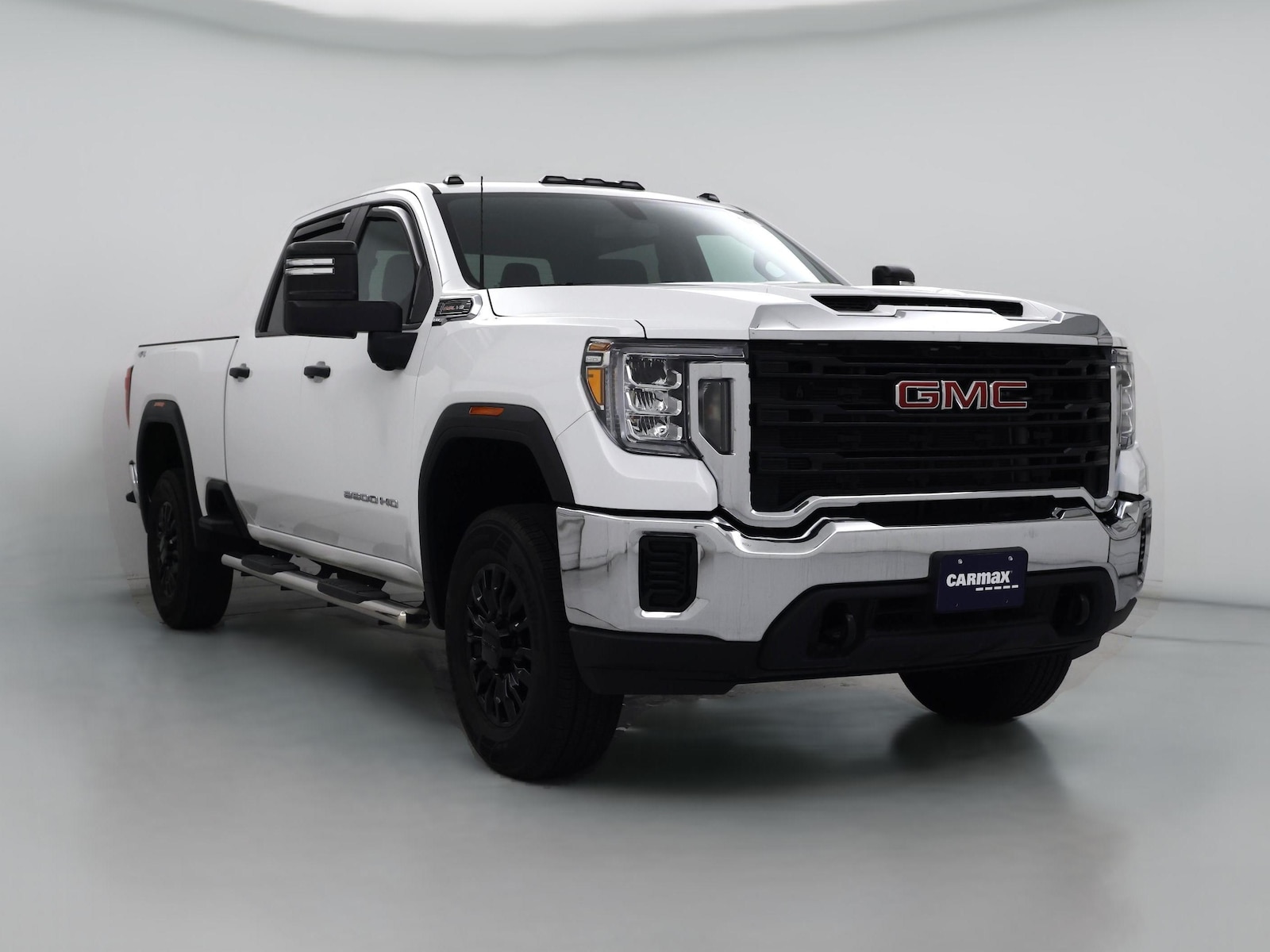 Heated Mirrors & Tow Hitch