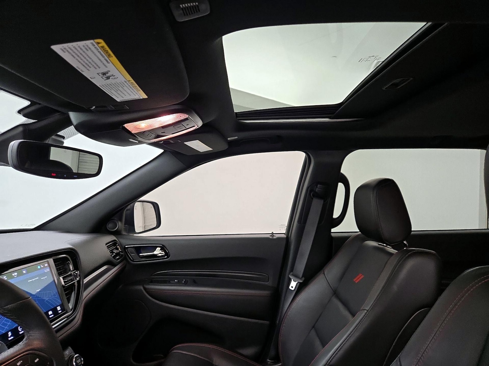 Sunroof(s) & Overhead Airbags