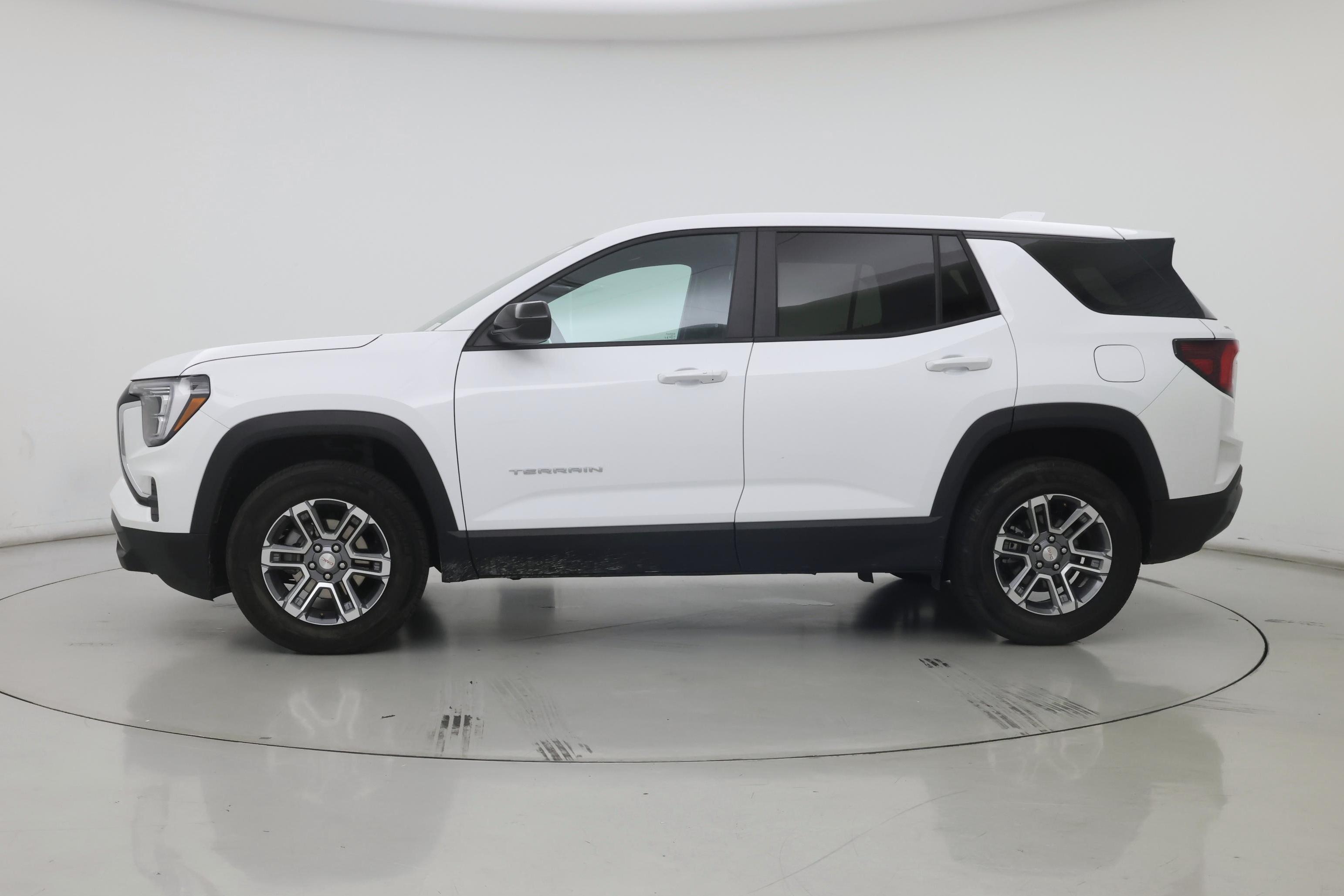 Thumbnail: 2026 GMC Terrain - 3