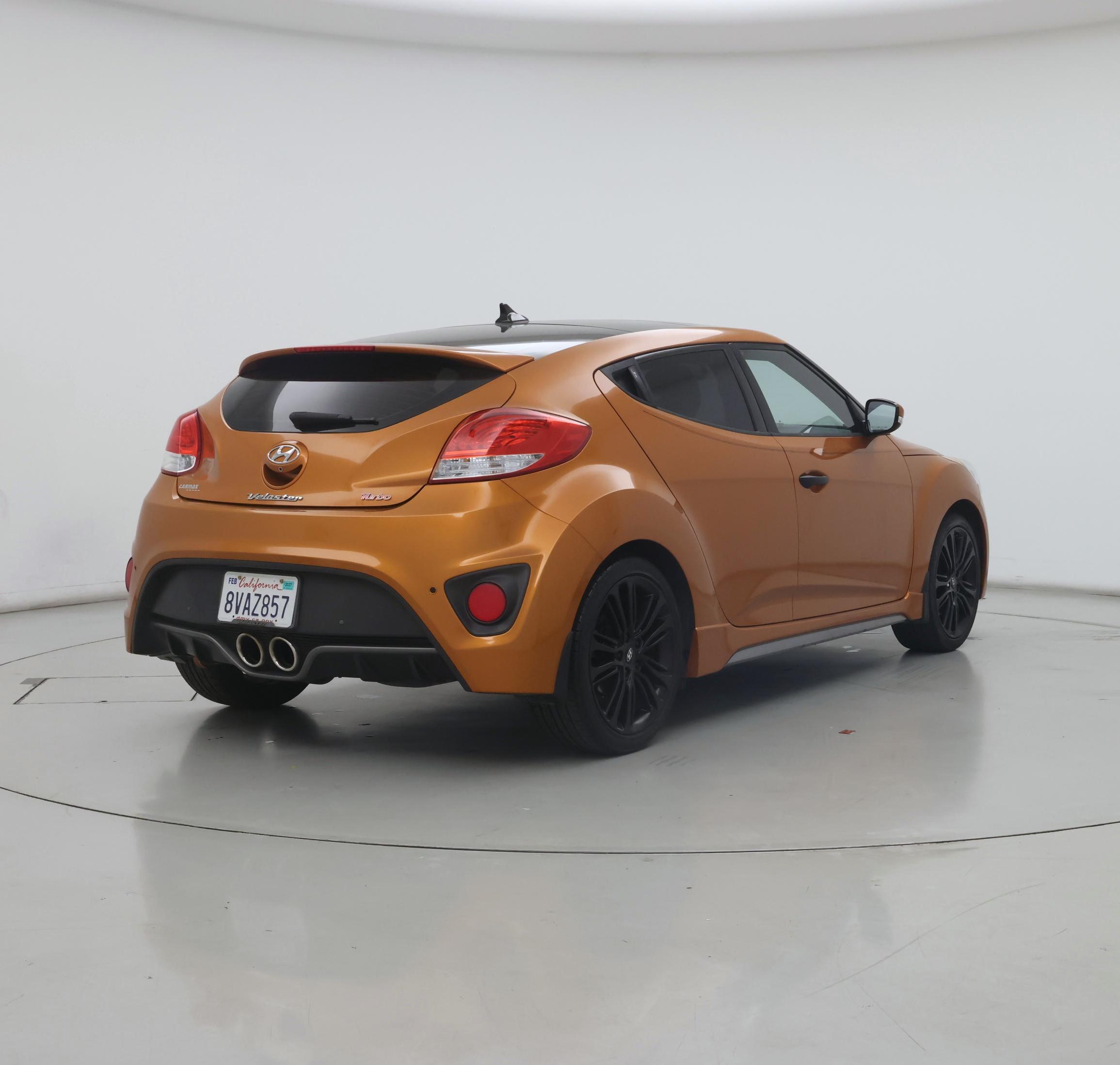 Thumbnail: 2016 Hyundai Veloster - 8