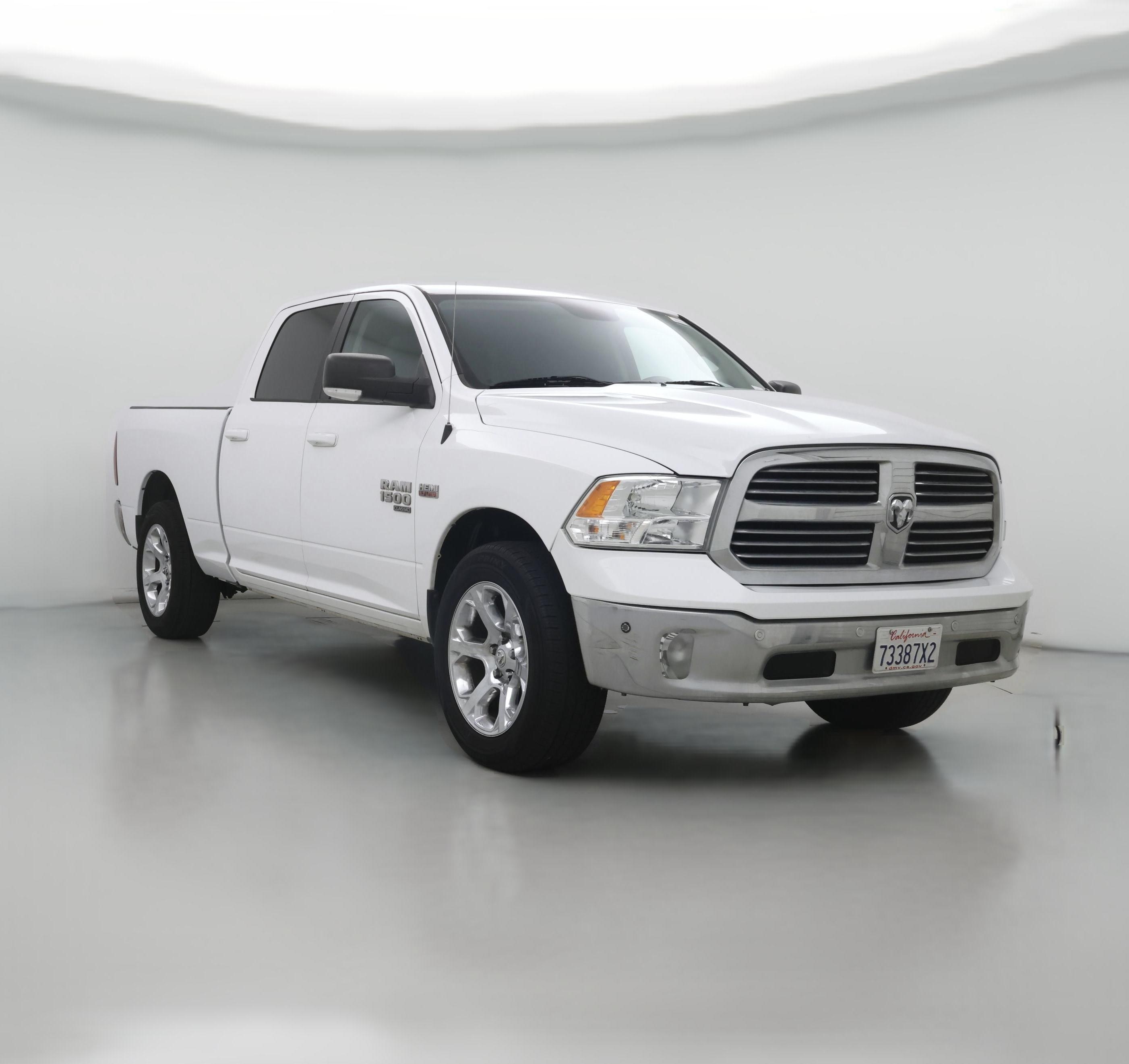 Thumbnail: 2019 RAM 1500 Classic - 1