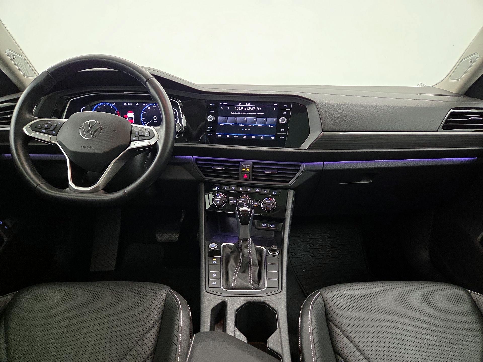 Thumbnail: 2023 Volkswagen Jetta - 9