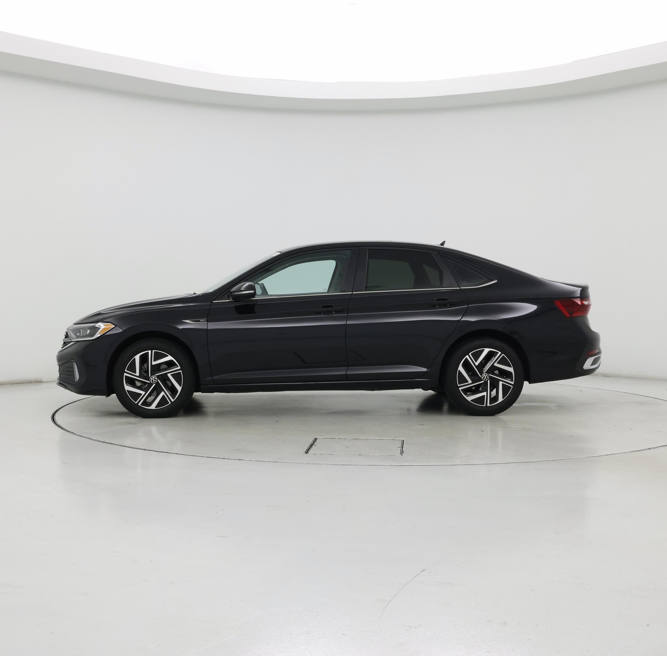 Thumbnail: 2023 Volkswagen Jetta - 3