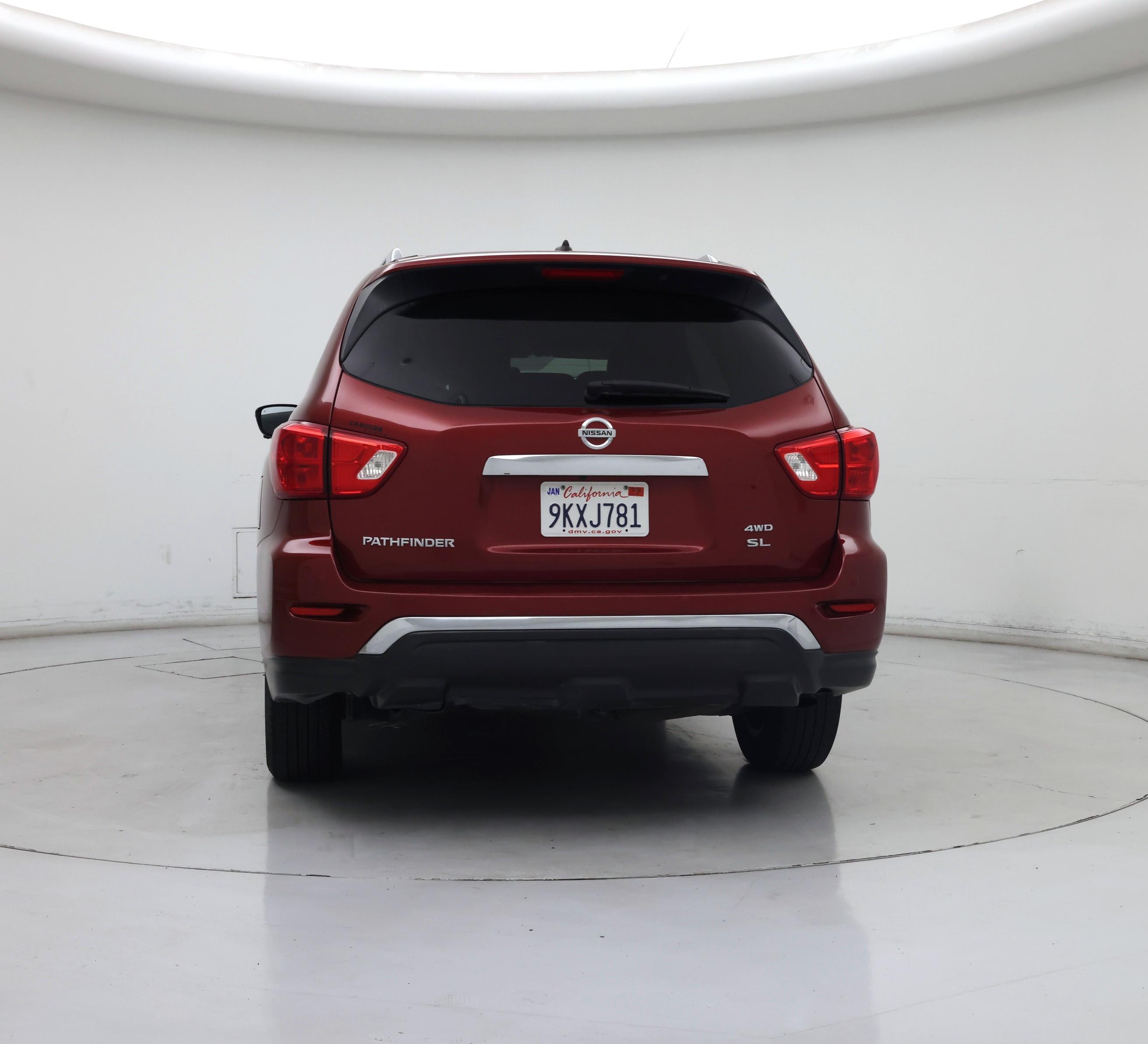 Thumbnail: 2017 Nissan Pathfinder - 6