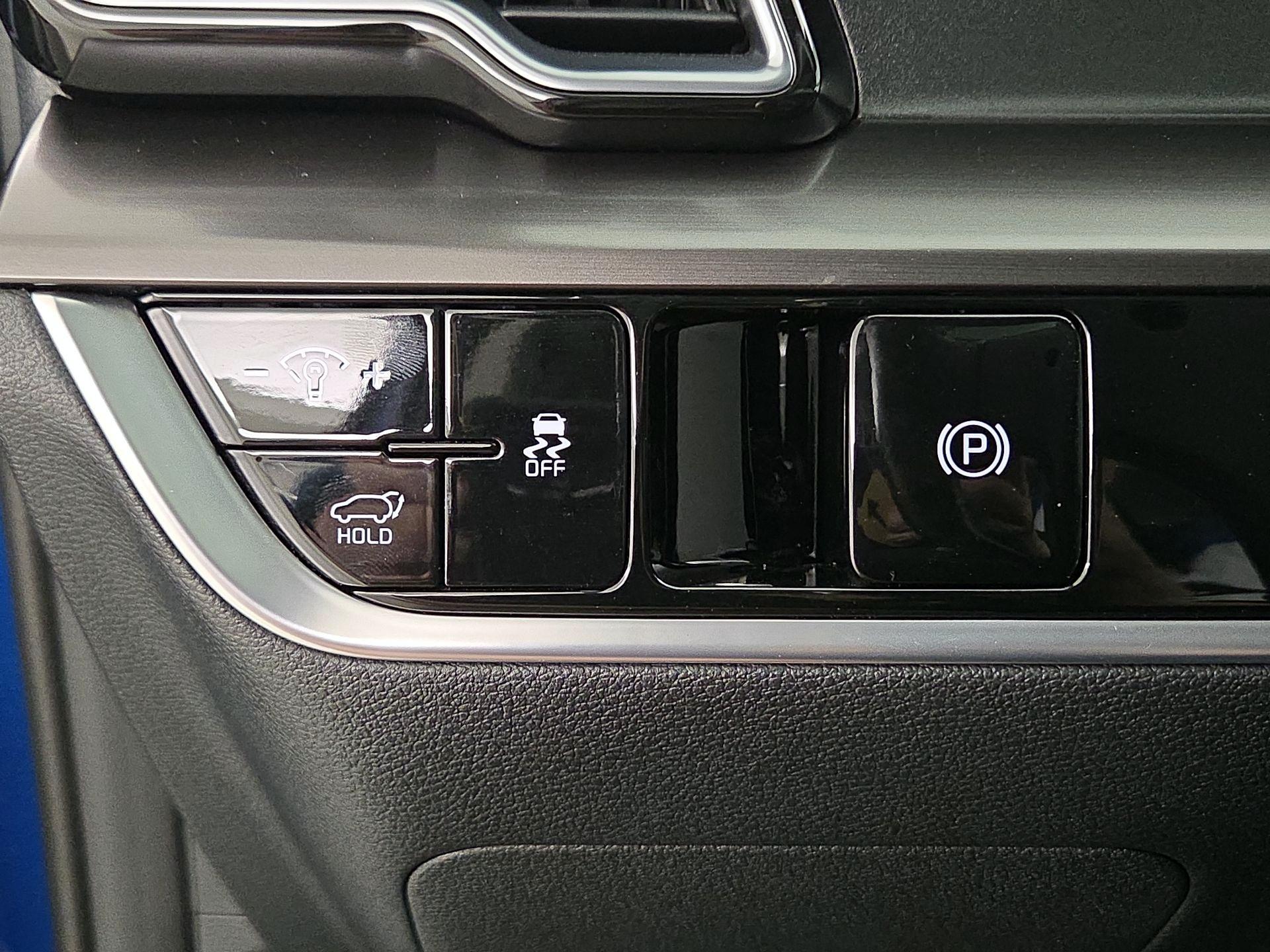 Thumbnail: 2025 Kia Sportage - 13