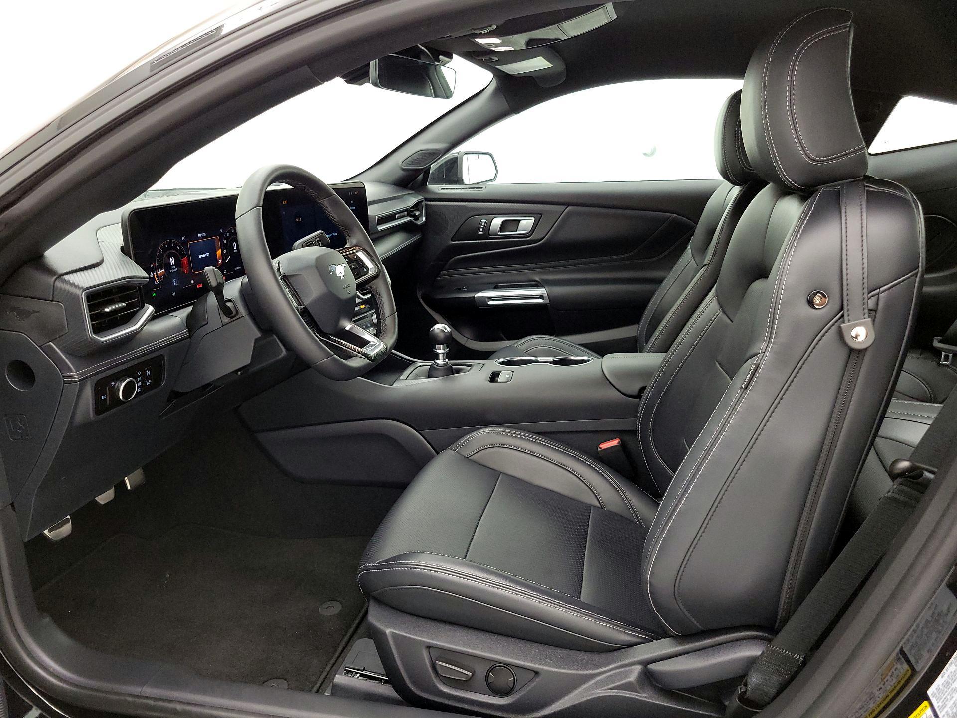 Thumbnail: 2025 Ford Mustang - 11