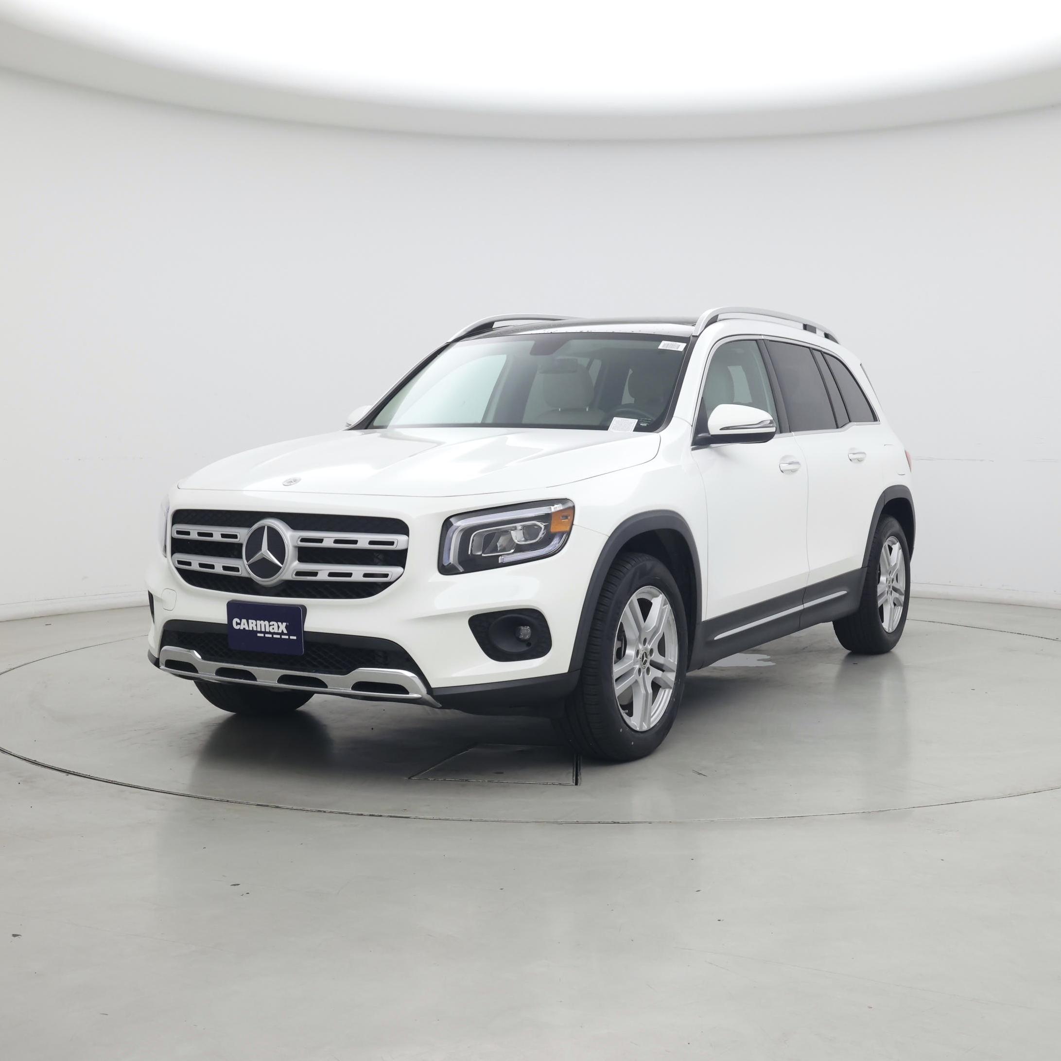 Thumbnail: 2023 Mercedes-Benz GLB - 4