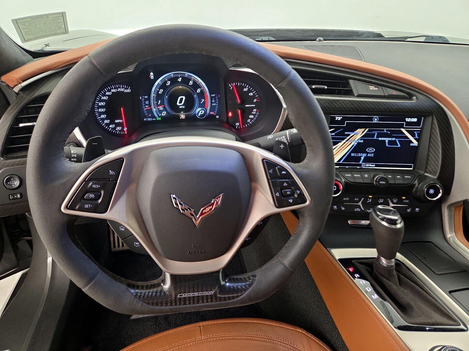 Thumbnail: 2016 Chevrolet Corvette - 10
