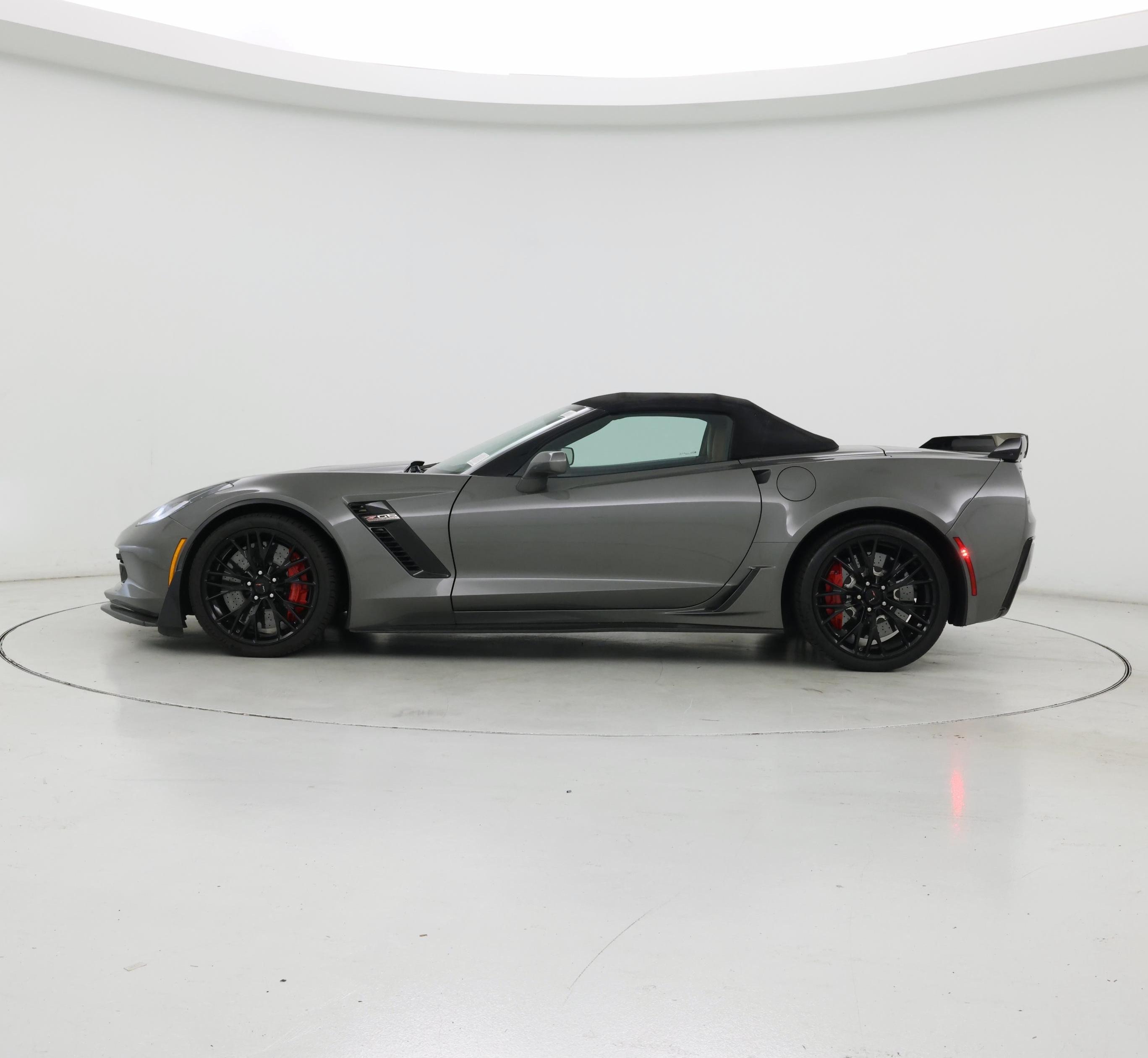 Thumbnail: 2016 Chevrolet Corvette - 3