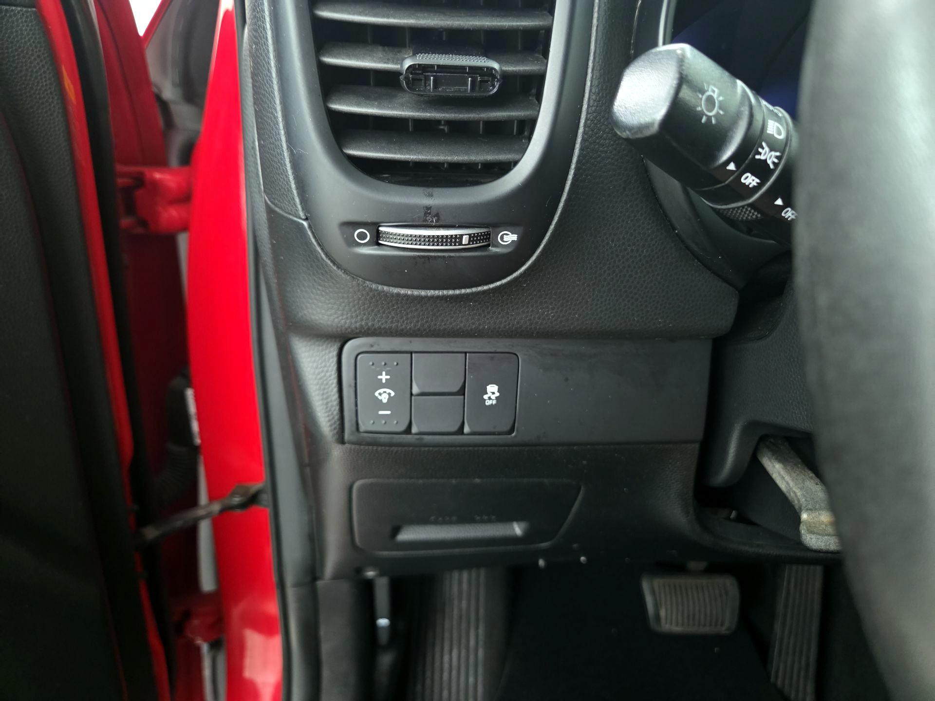 Thumbnail: 2019 Kia Soul - 13
