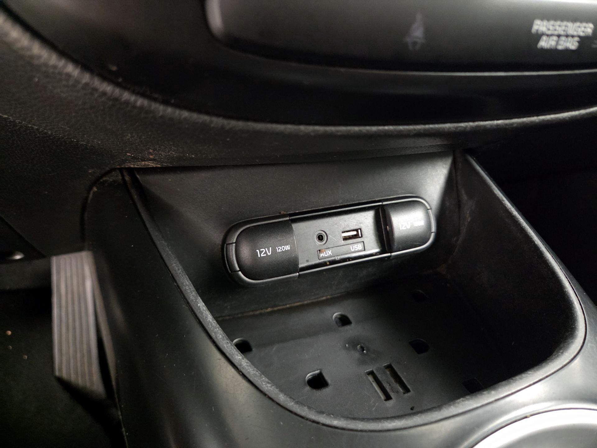 Thumbnail: 2019 Kia Soul - 18