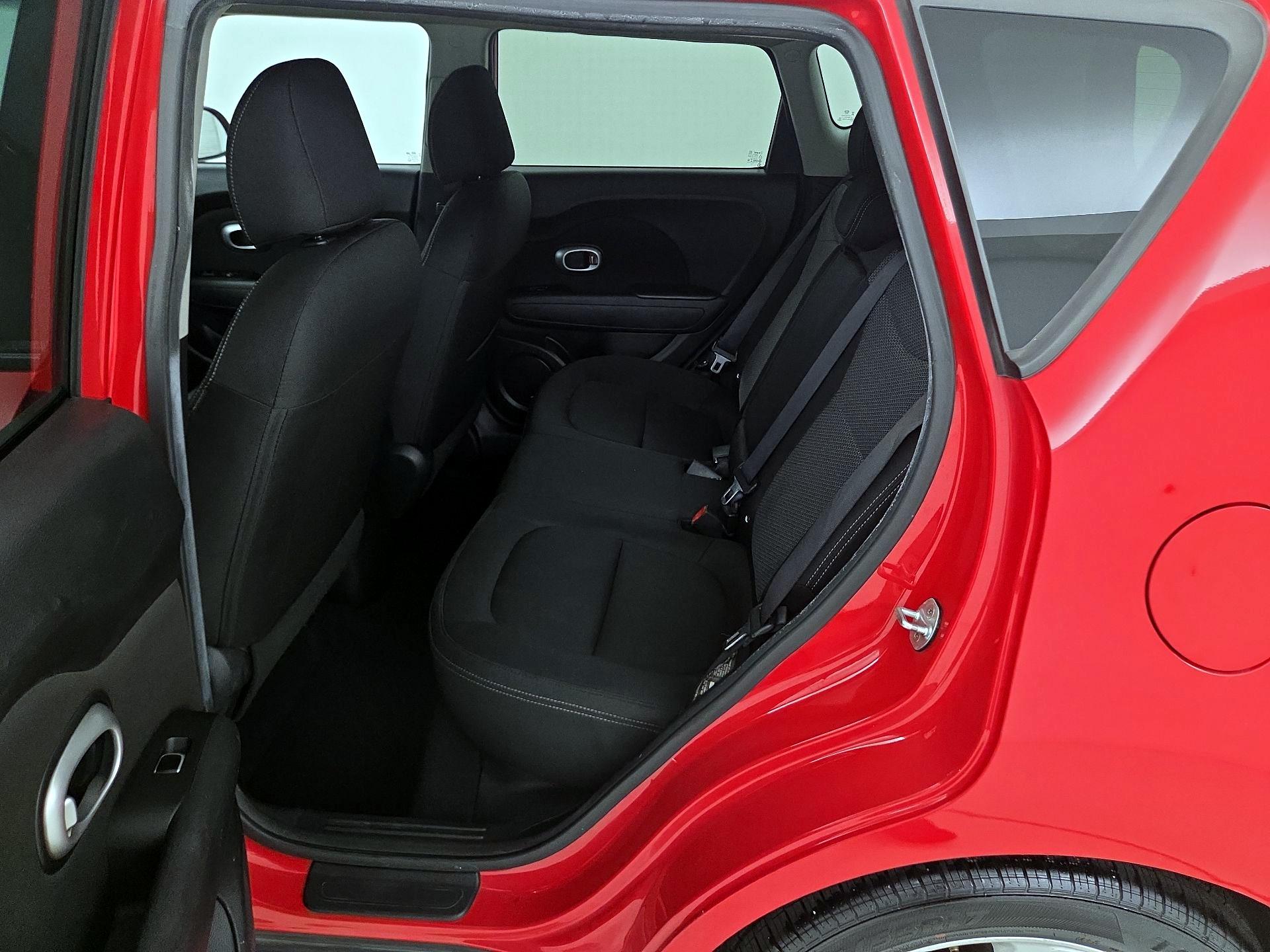 Thumbnail: 2019 Kia Soul - 19