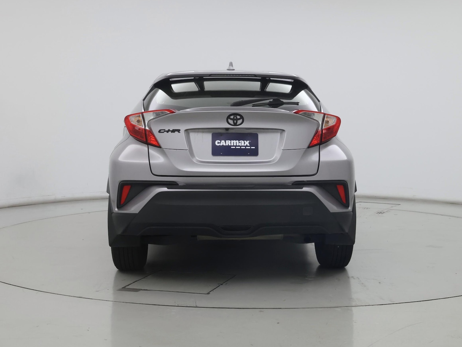 2020 Toyota C-HR LE - Photo 7