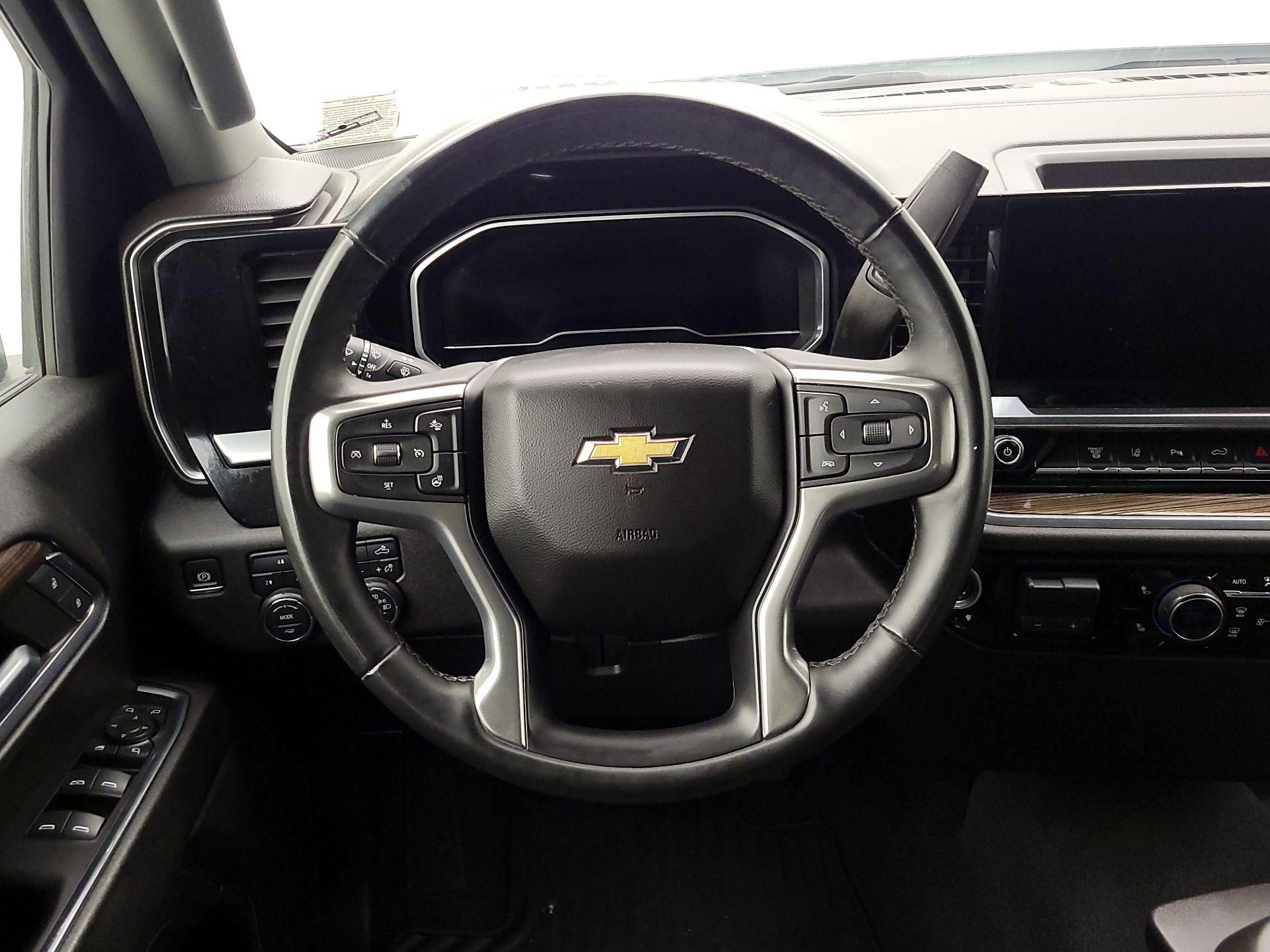 Thumbnail: 2024 Chevrolet Silverado 2500 - 10