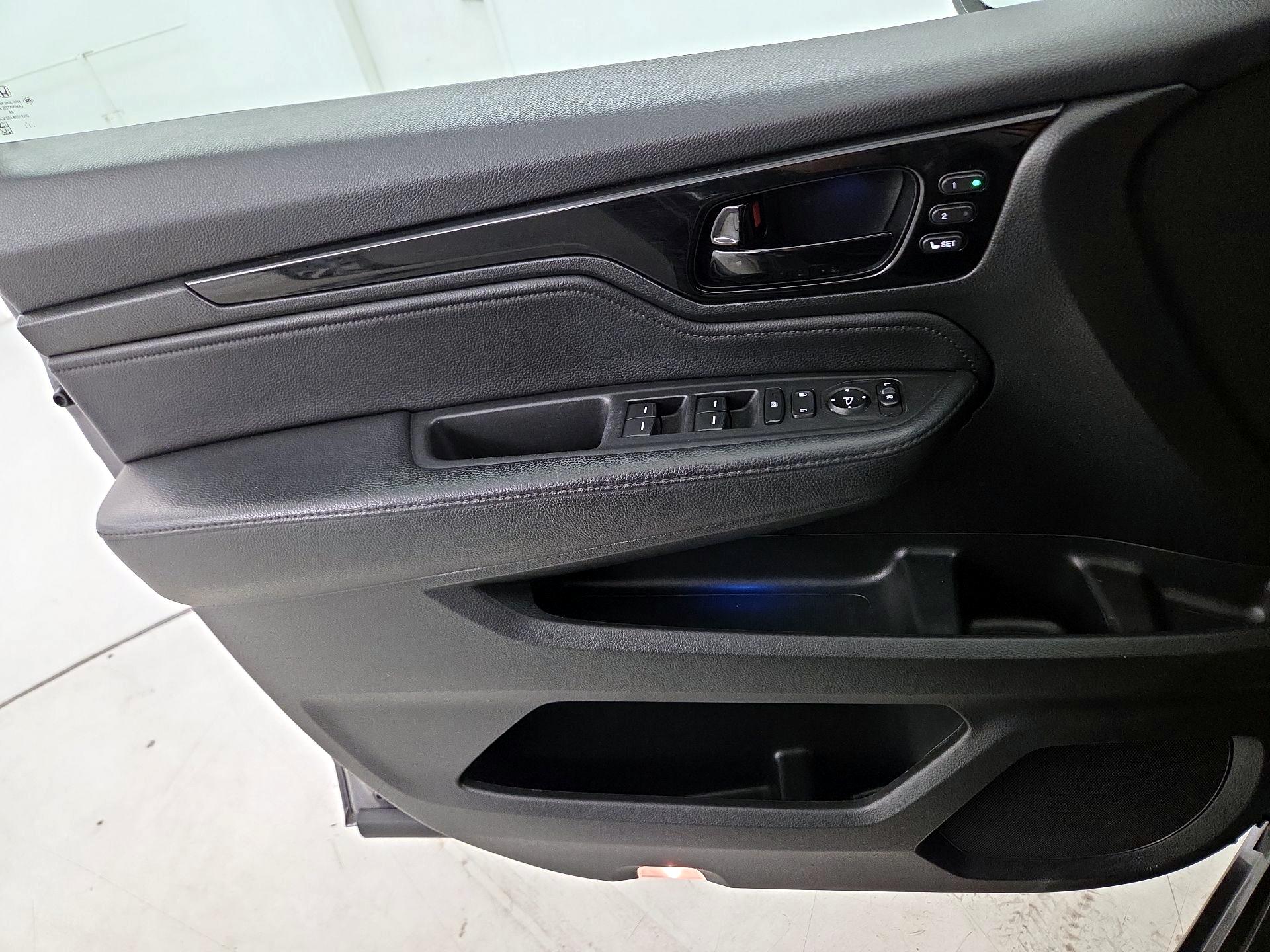 Thumbnail: 2022 Honda Odyssey - 12