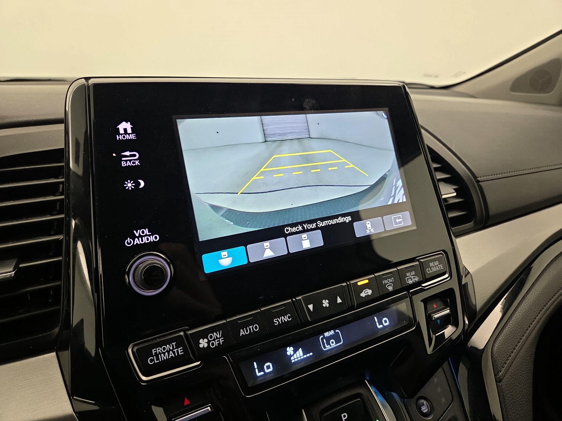 Thumbnail: 2022 Honda Odyssey - 15