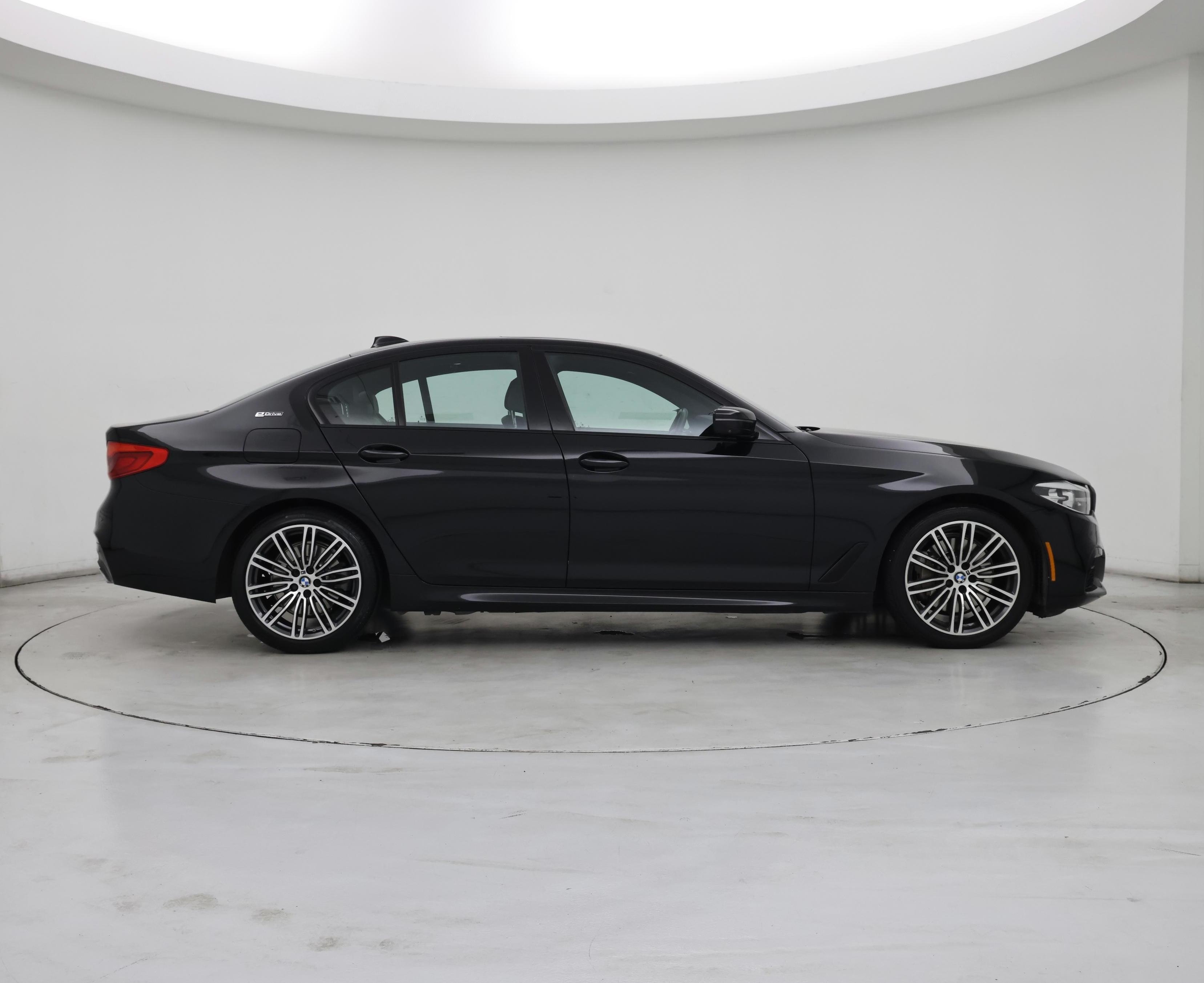 Thumbnail: 2019 BMW 5 Series - 7