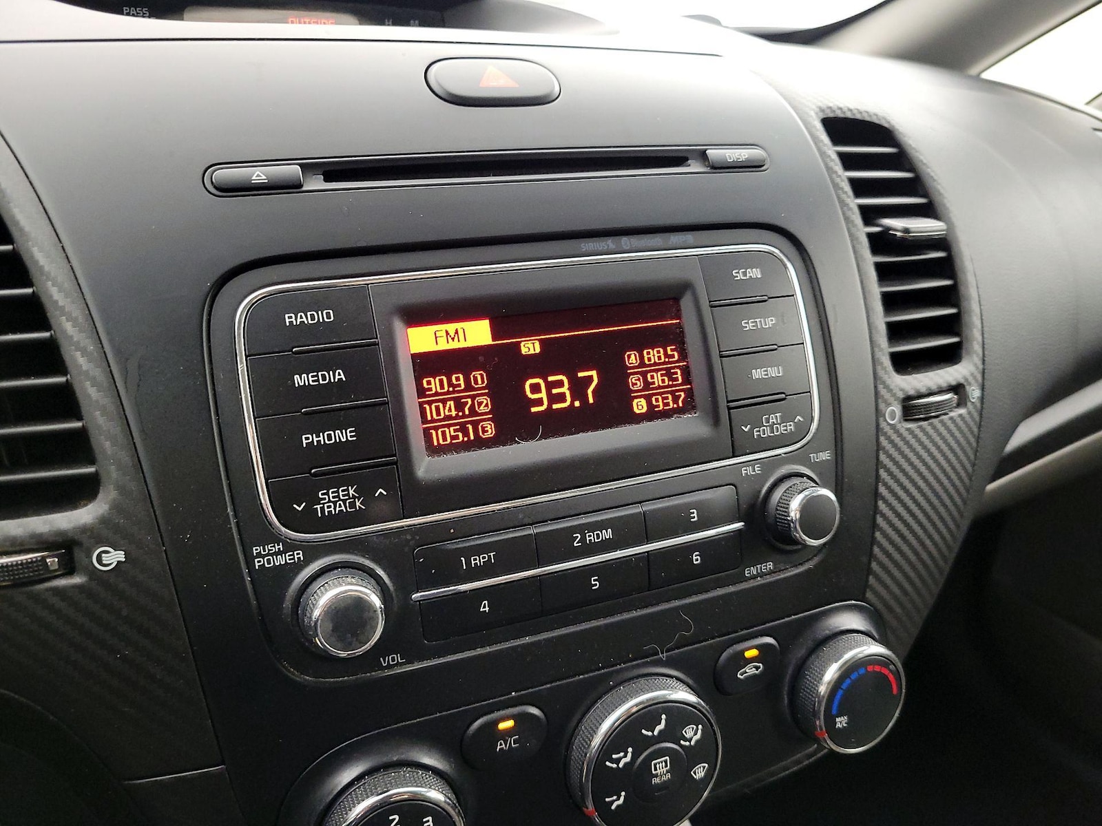 2015 Kia Forte5 EX - Photo 15