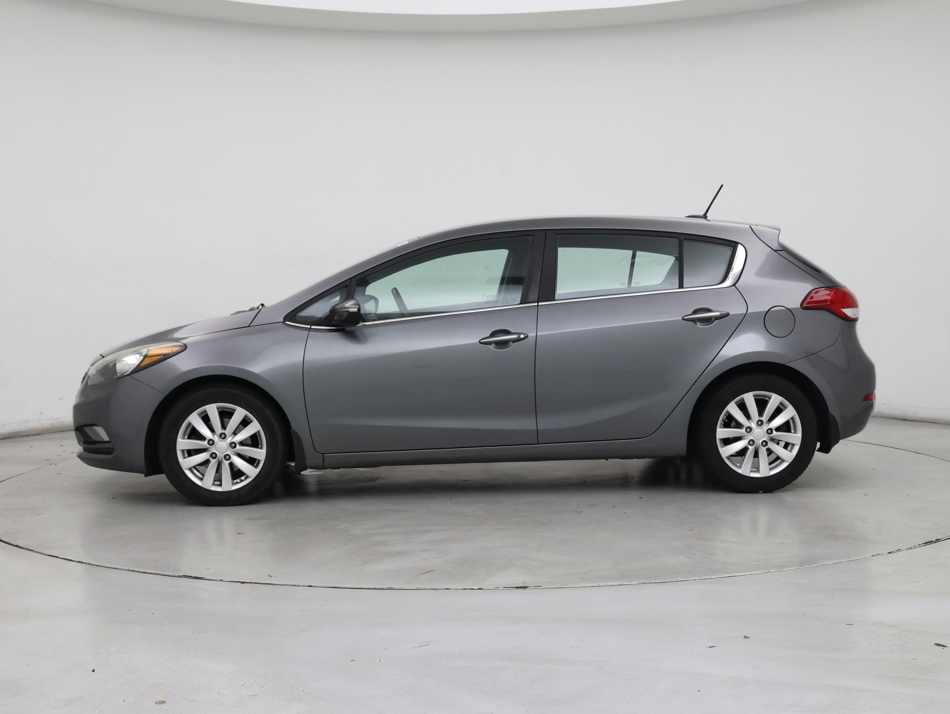 Thumbnail: 2015 Kia Forte - 3