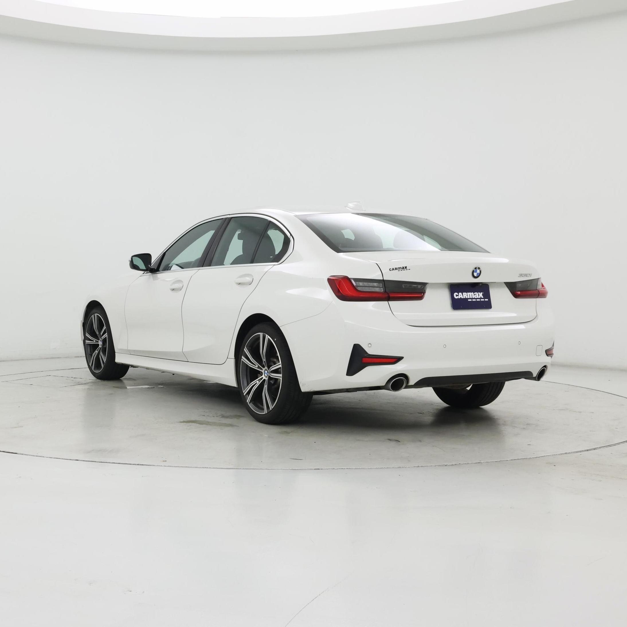 Thumbnail: 2021 BMW 3 Series - 2