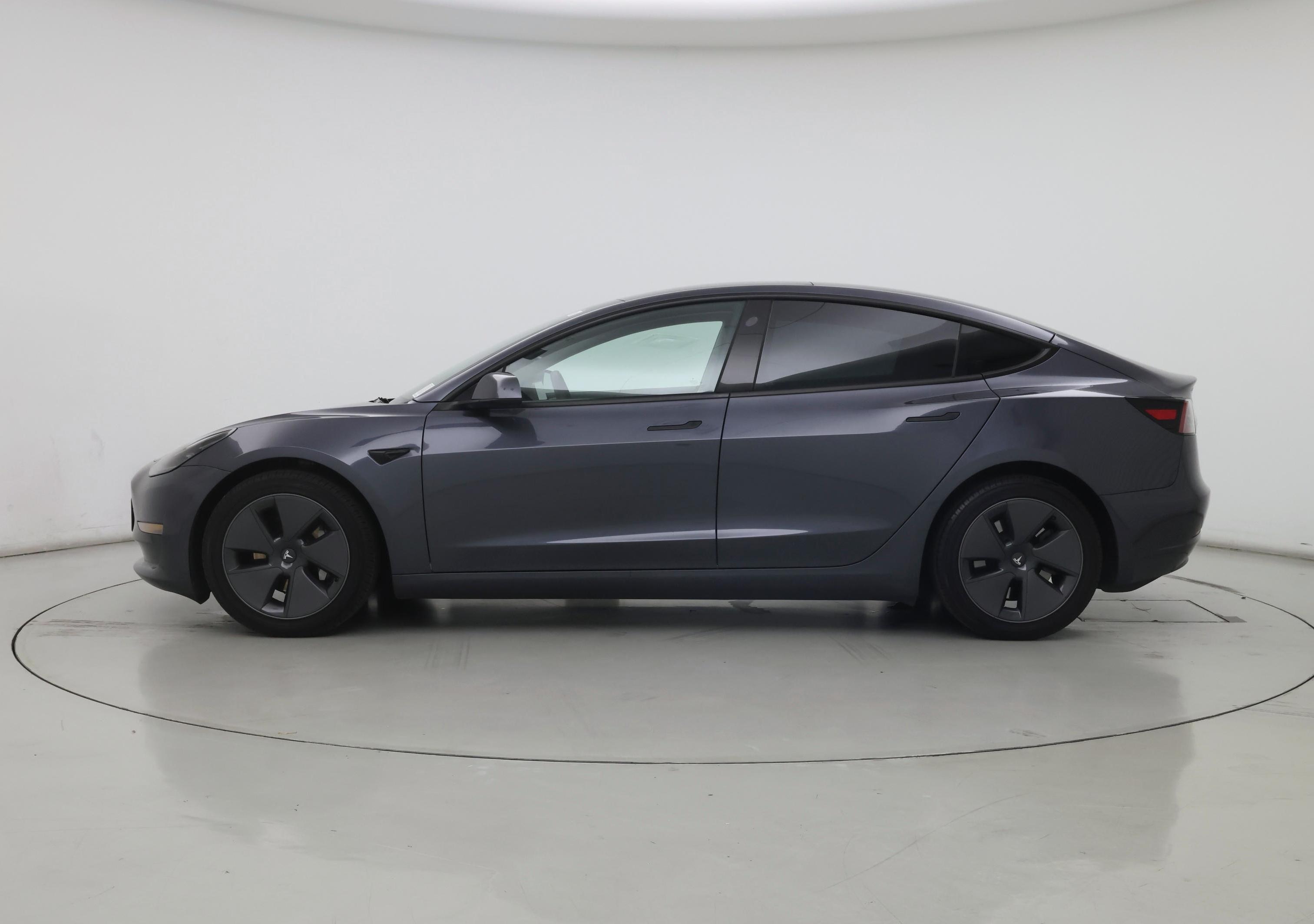 Thumbnail: 2023 Tesla Model 3 - 3