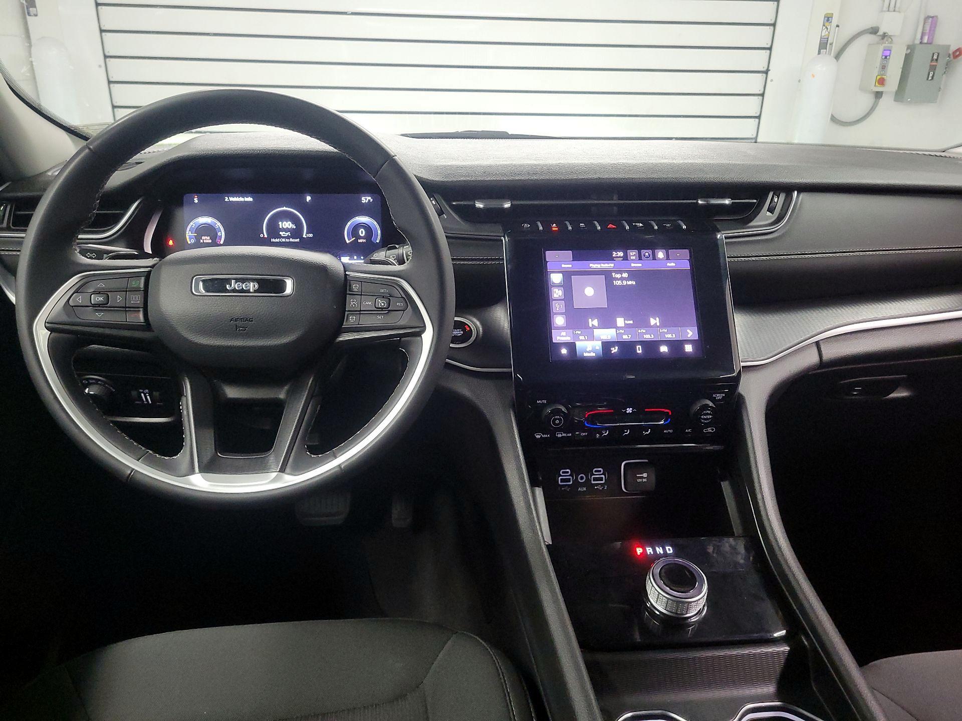 Thumbnail: 2024 Jeep Grand Cherokee - 9