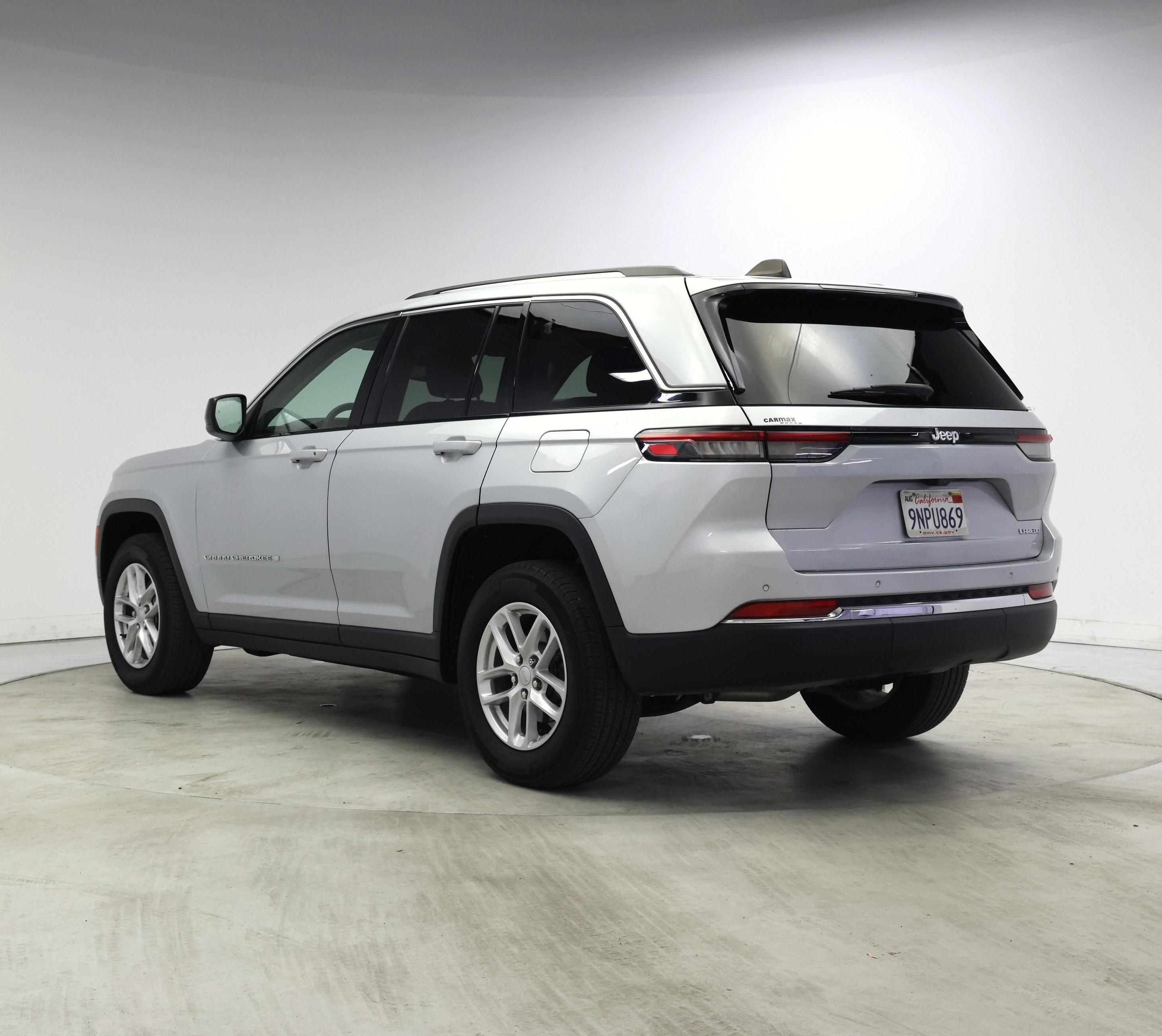 Thumbnail: 2024 Jeep Grand Cherokee - 2