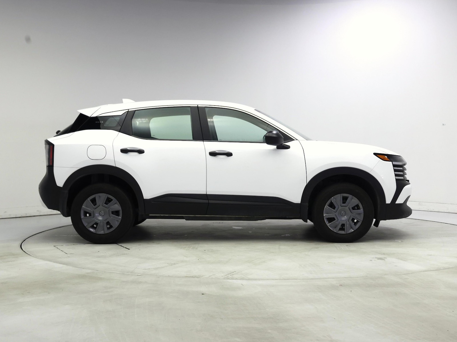 2025 Nissan Kicks S - Photo 8