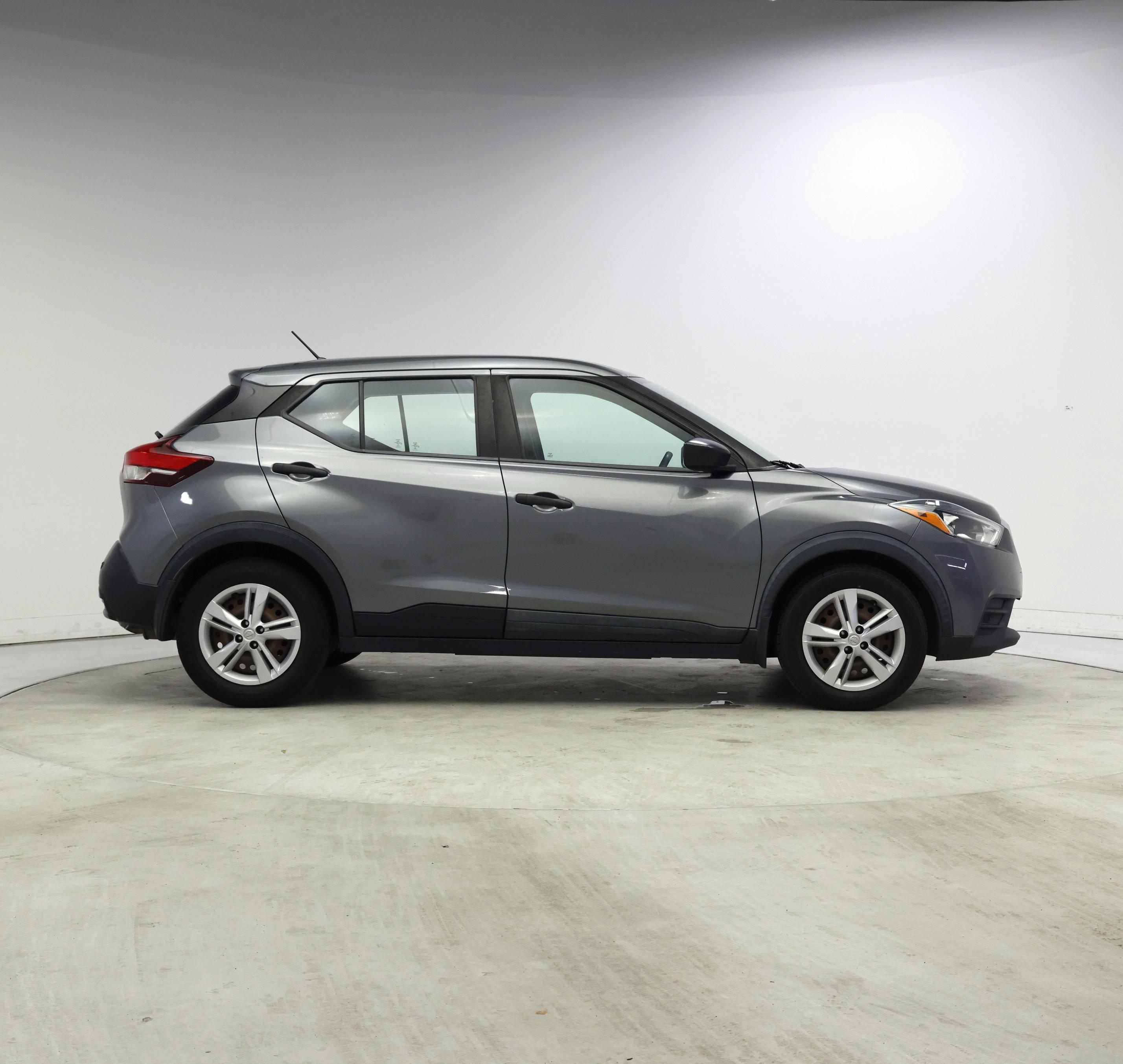 Thumbnail: 2020 Nissan Kicks - 7
