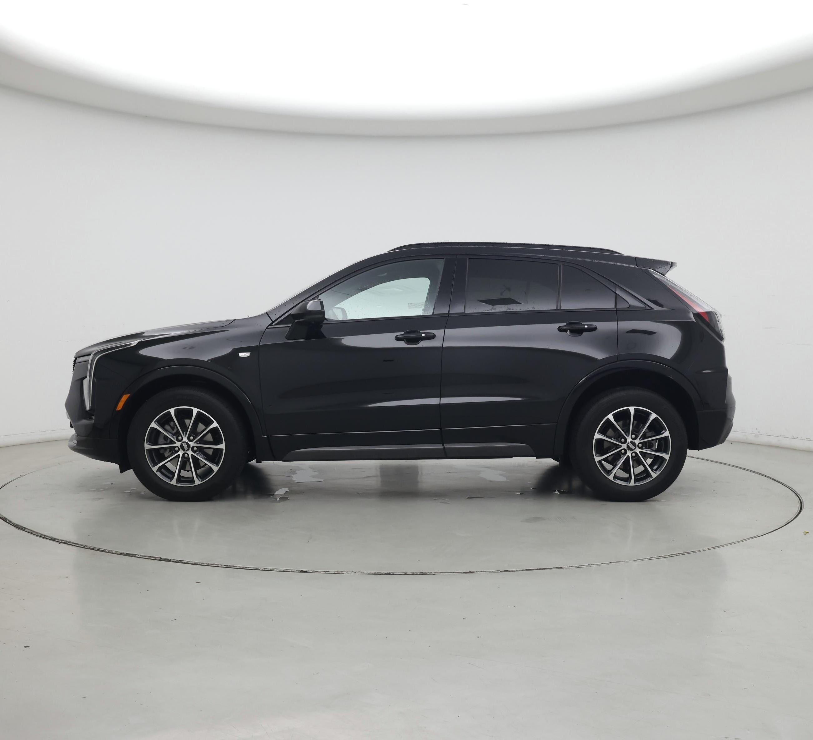 Thumbnail: 2025 Cadillac XT4 - 3