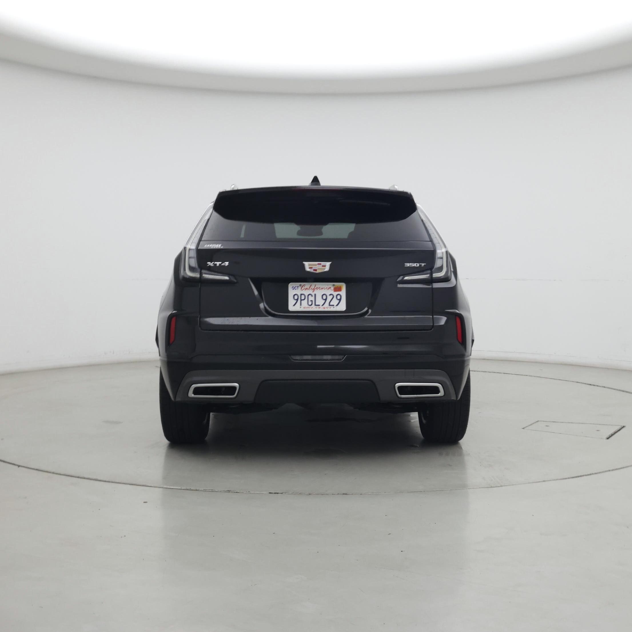 Thumbnail: 2025 Cadillac XT4 - 6