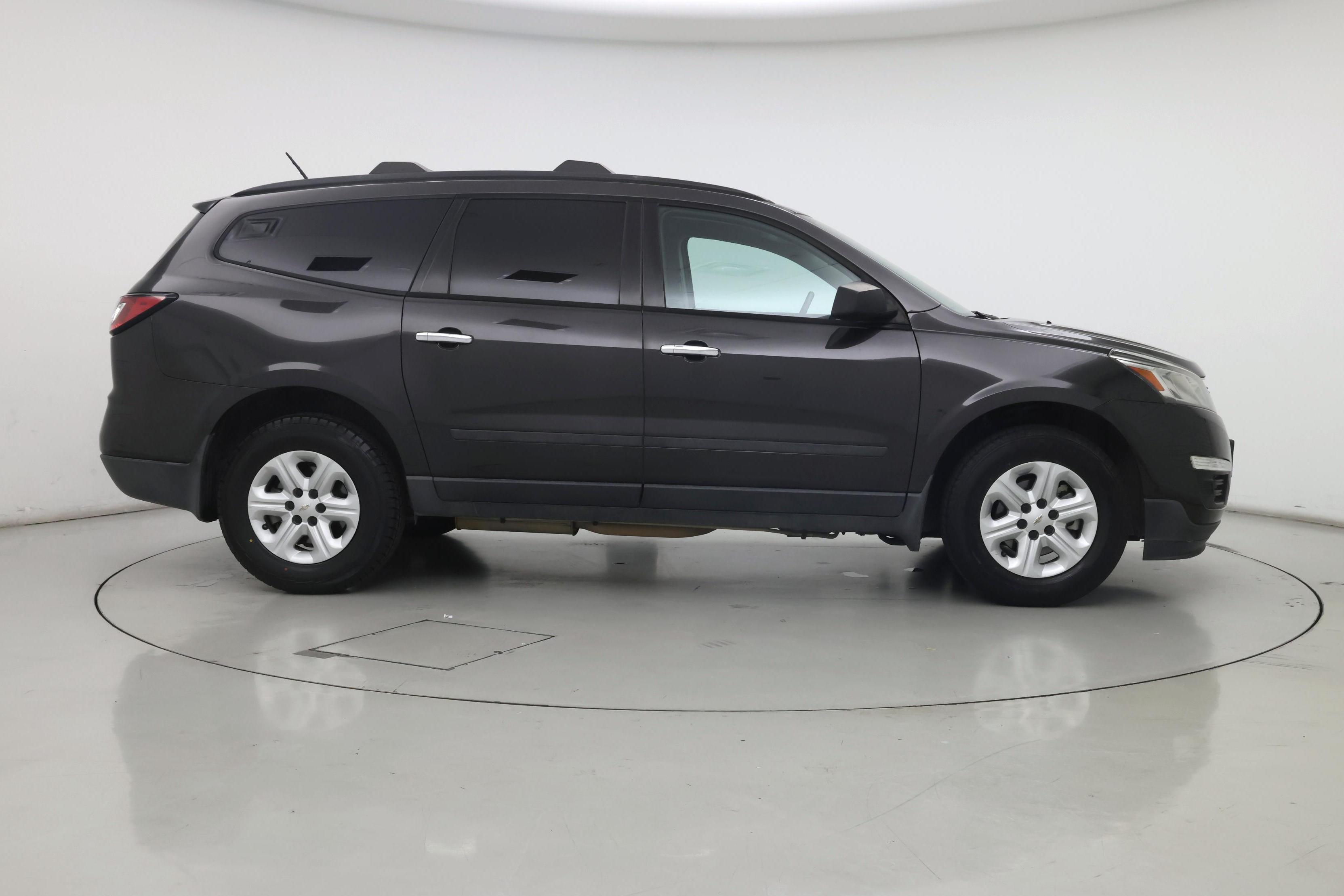 Thumbnail: 2017 Chevrolet Traverse - 7