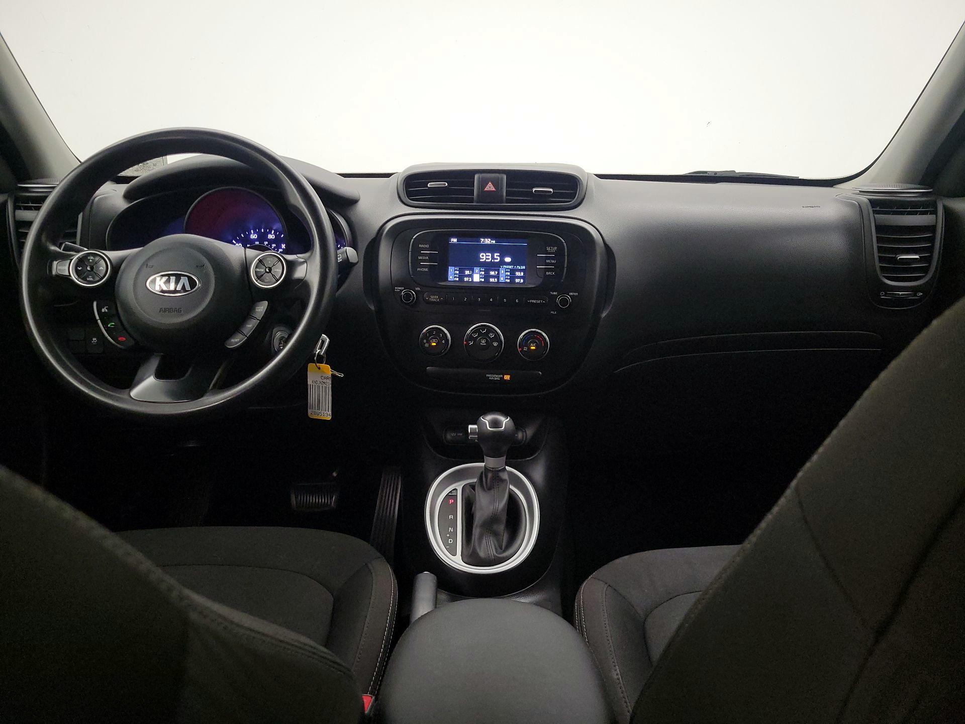Thumbnail: 2017 Kia Soul - 9
