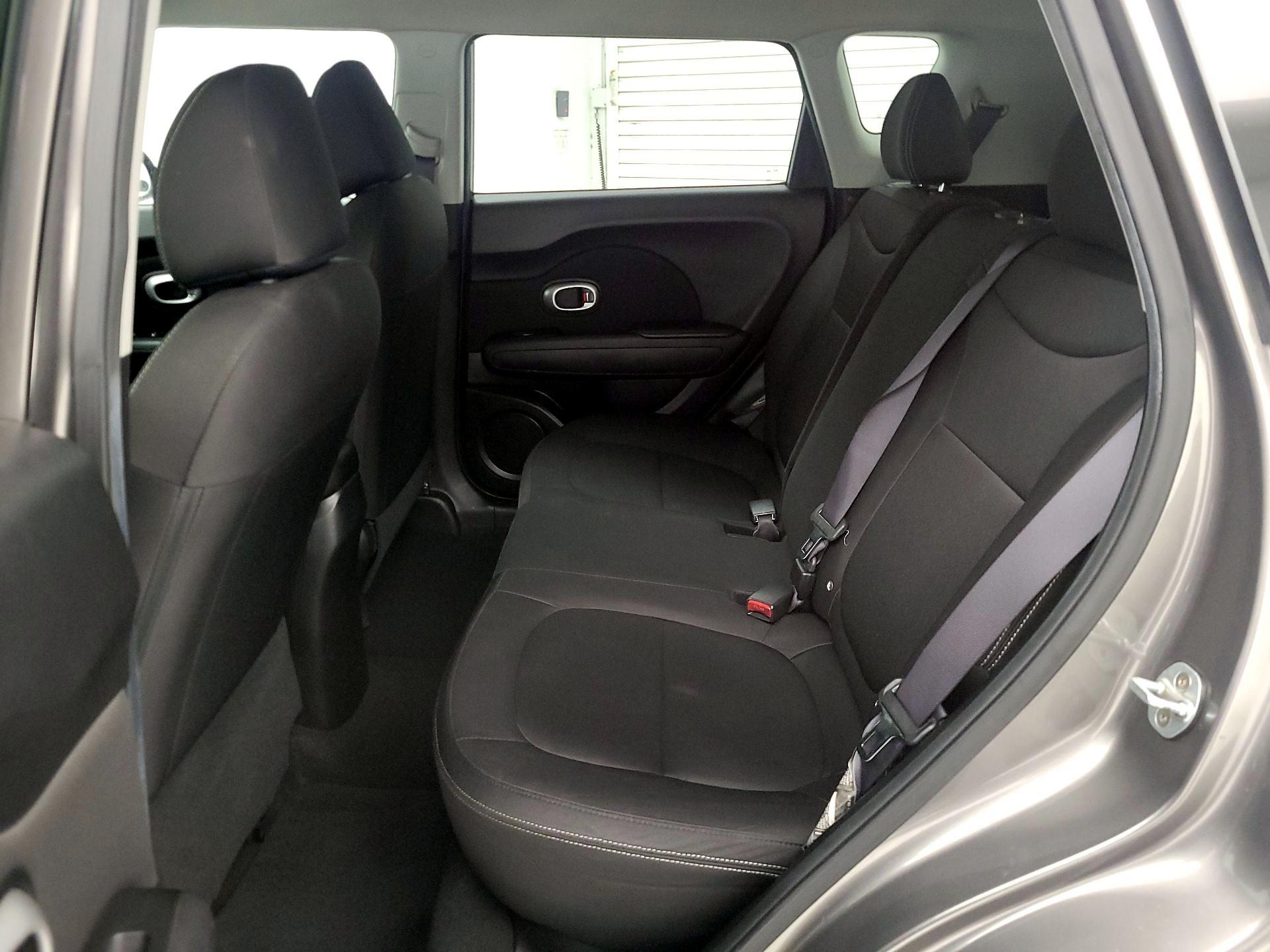 Thumbnail: 2017 Kia Soul - 18