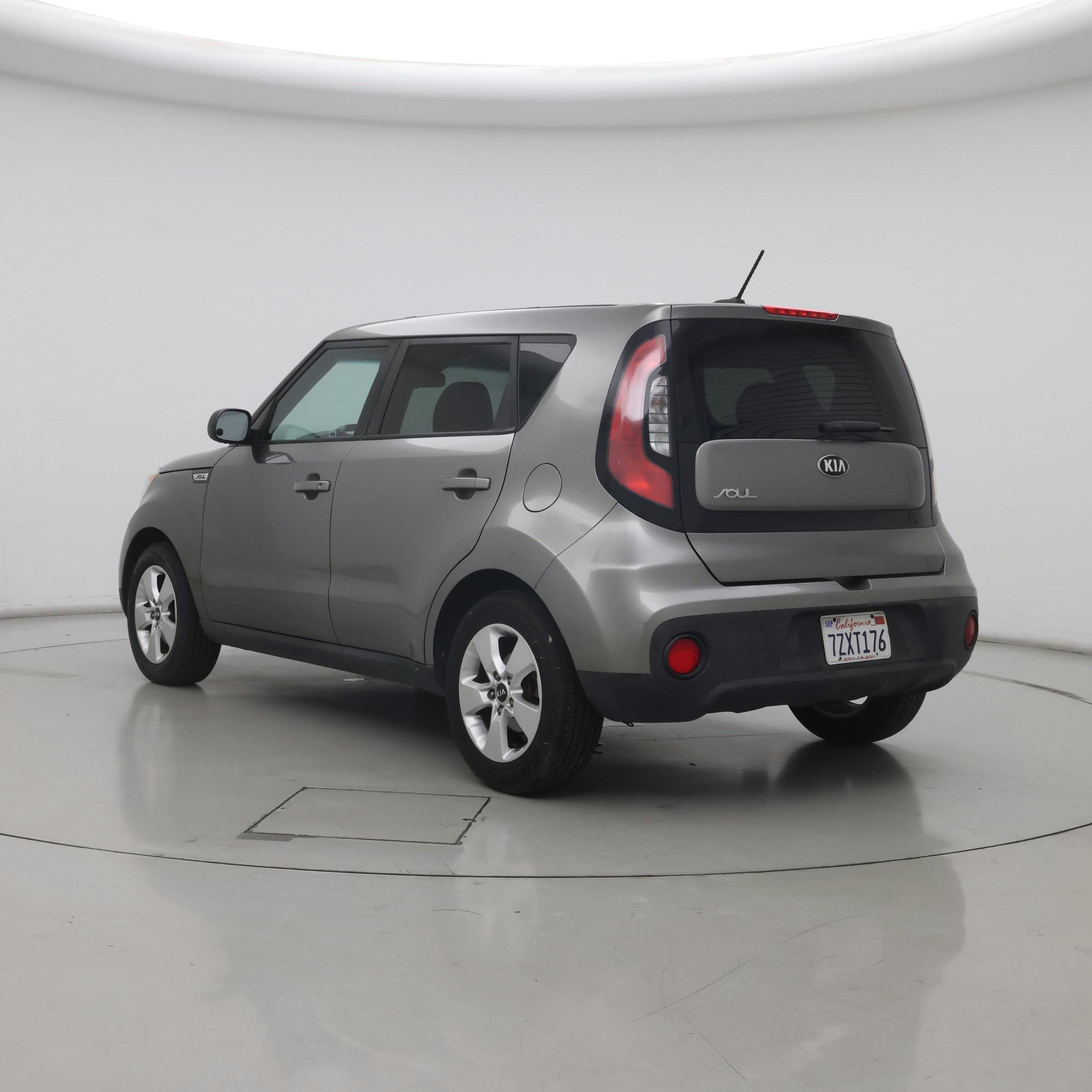 Thumbnail: 2017 Kia Soul - 2