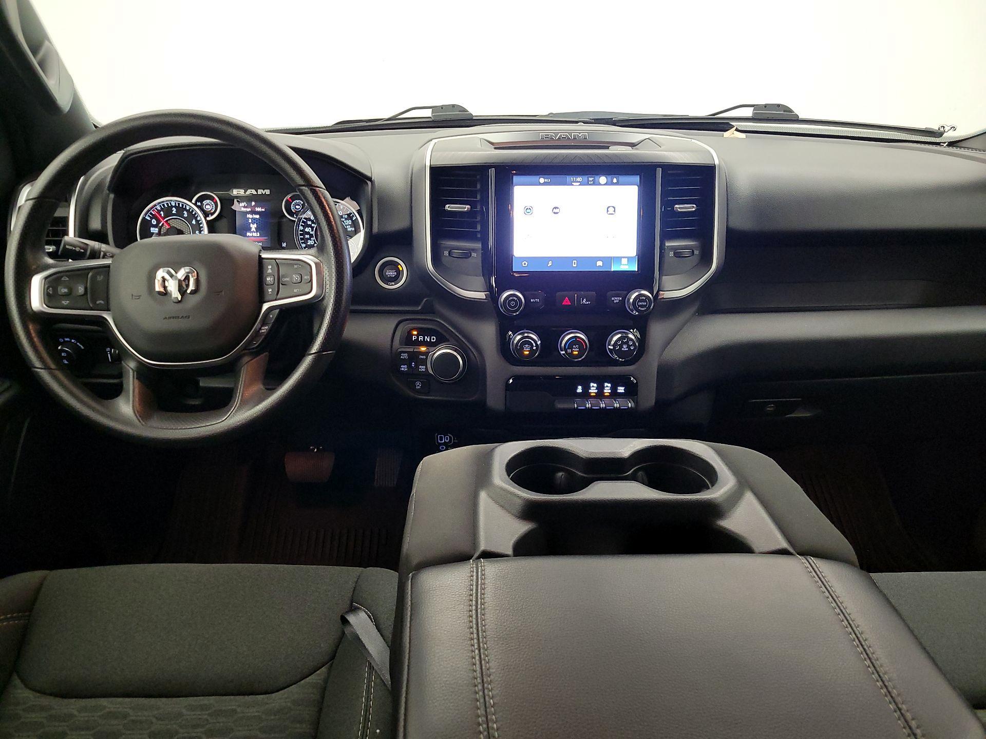 Thumbnail: 2025 RAM 1500 - 9