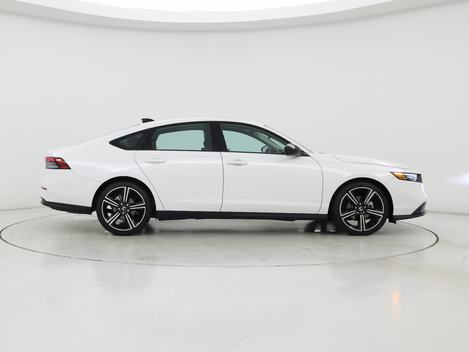 2026 Honda Accord SE - Photo 8