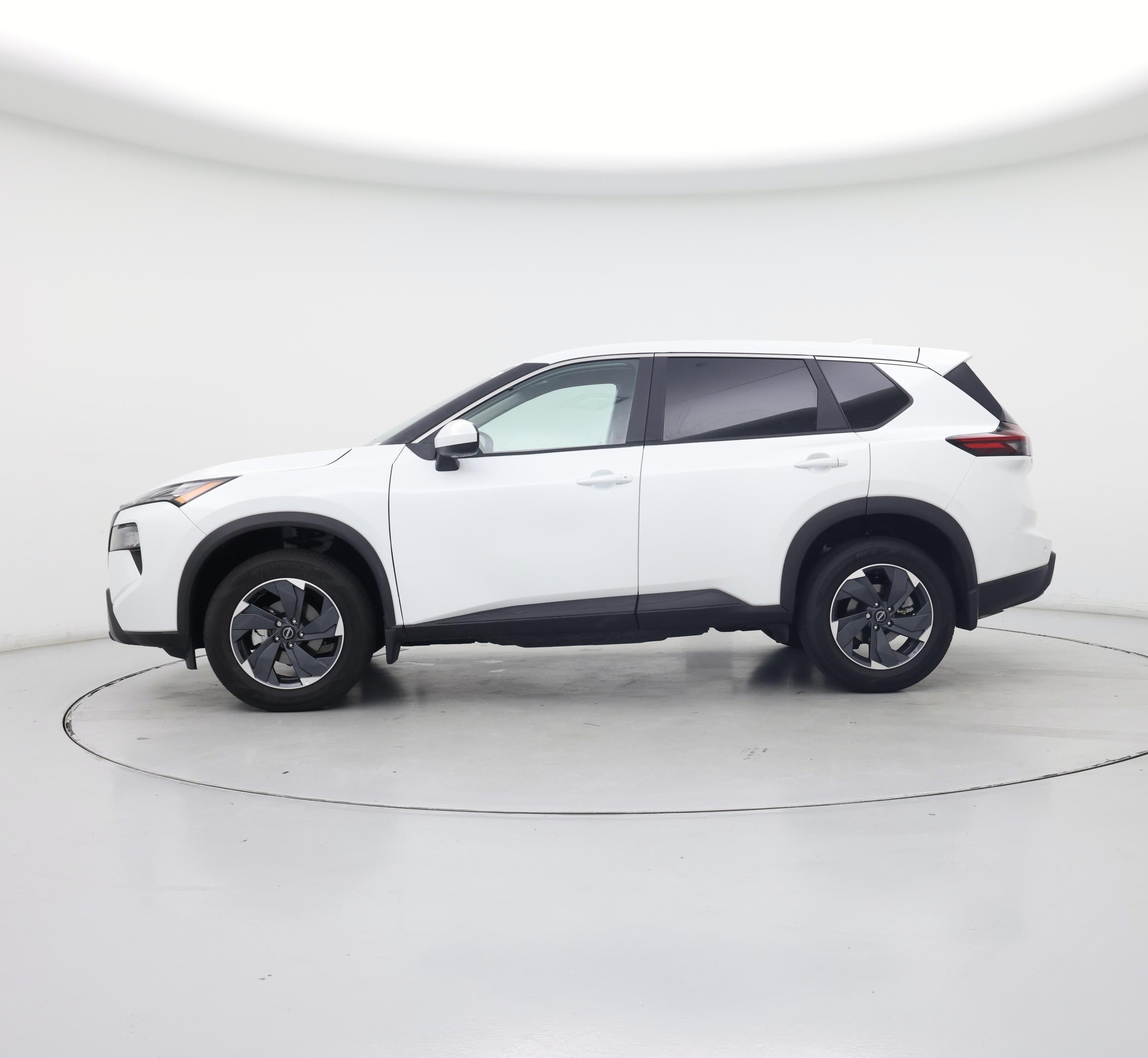 Thumbnail: 2026 Nissan Rogue - 3