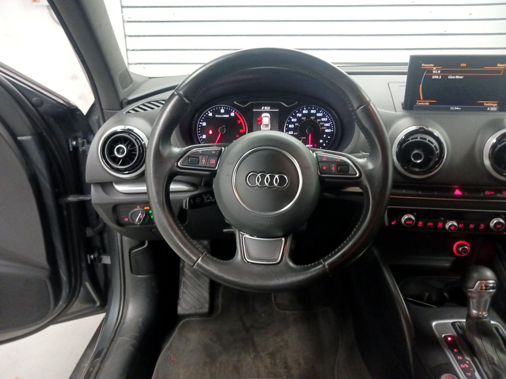 Thumbnail: 2015 Audi A3 - 10