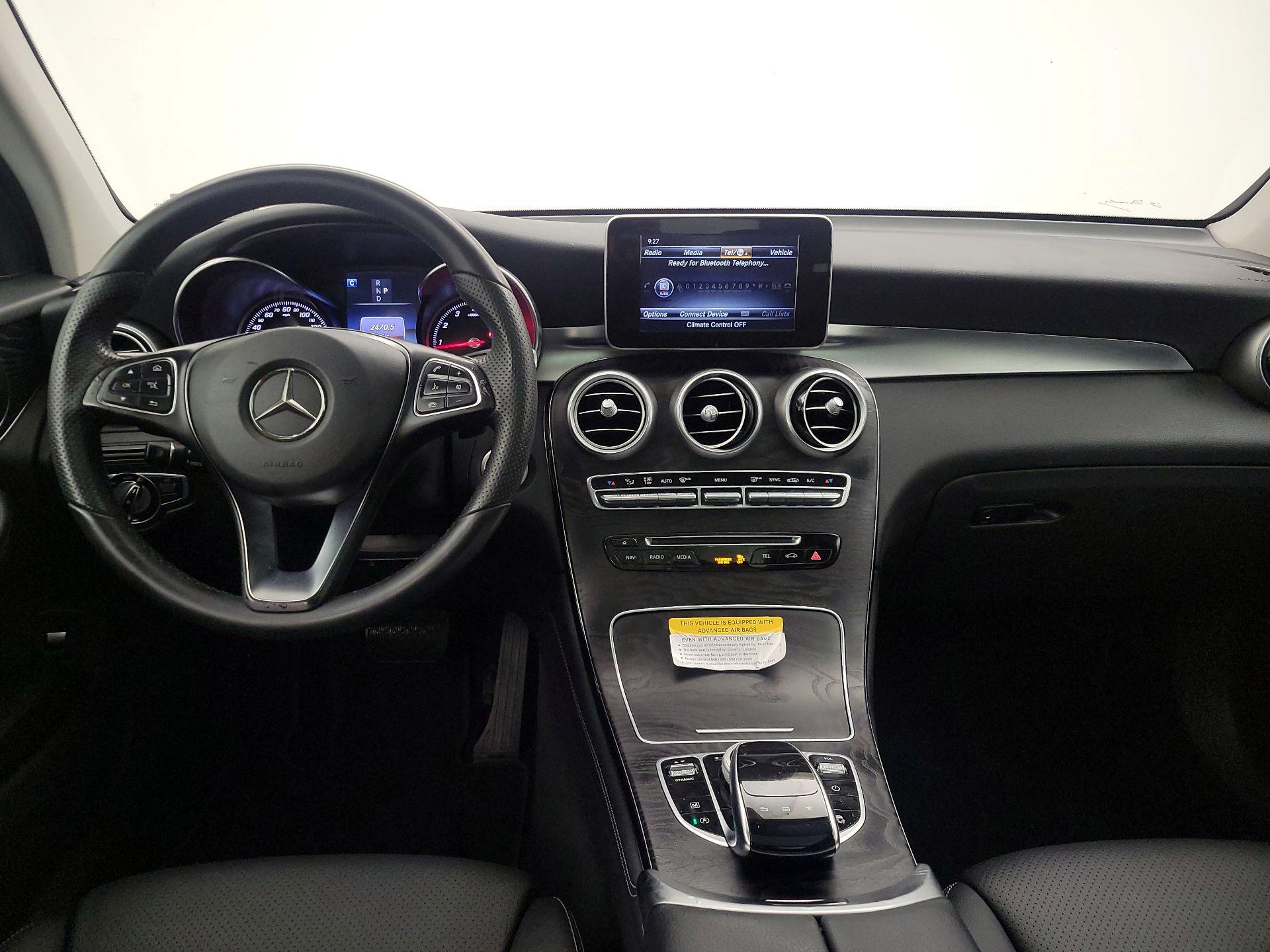 Thumbnail: 2016 Mercedes-Benz GLC - 9