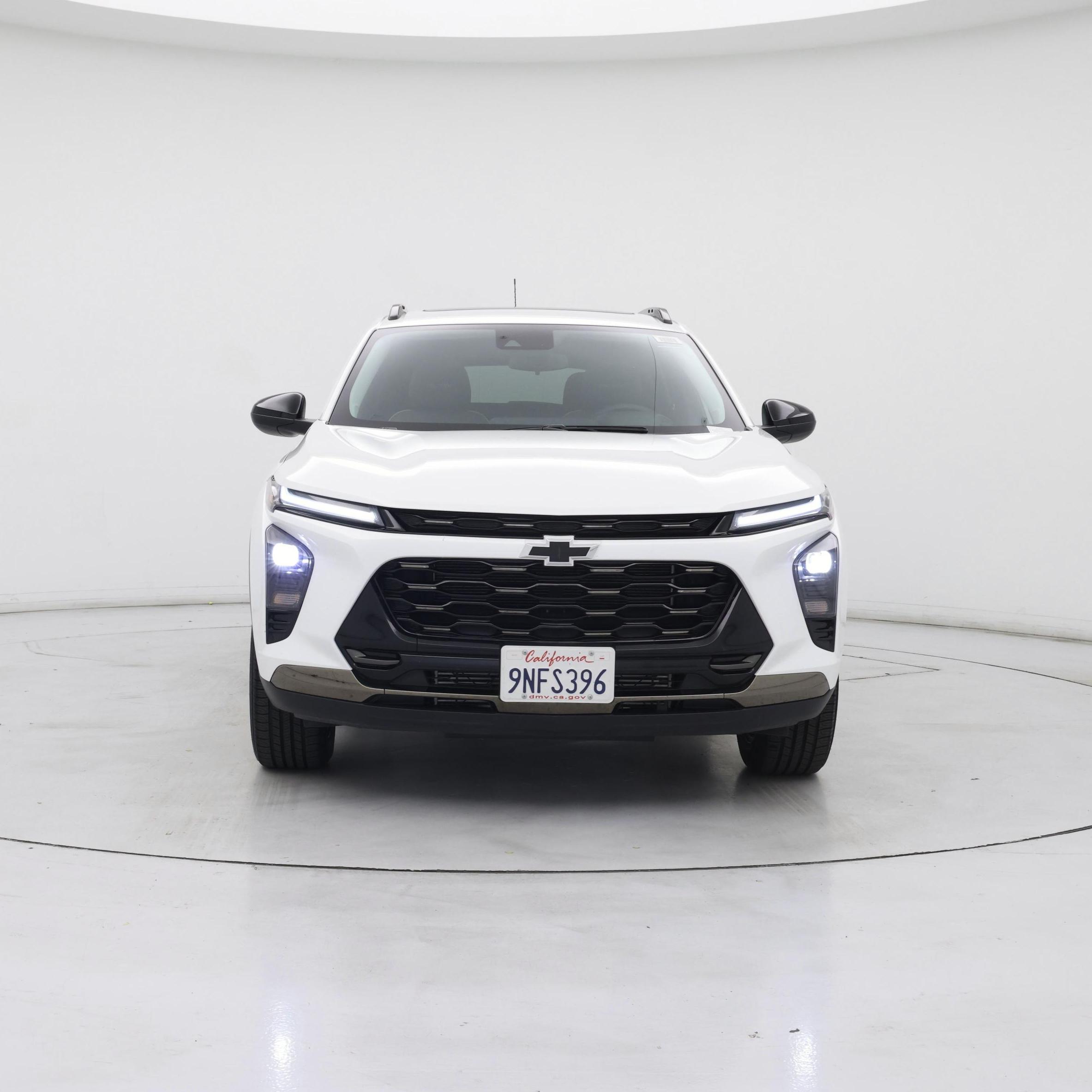 Thumbnail: 2025 Chevrolet Trax - 5