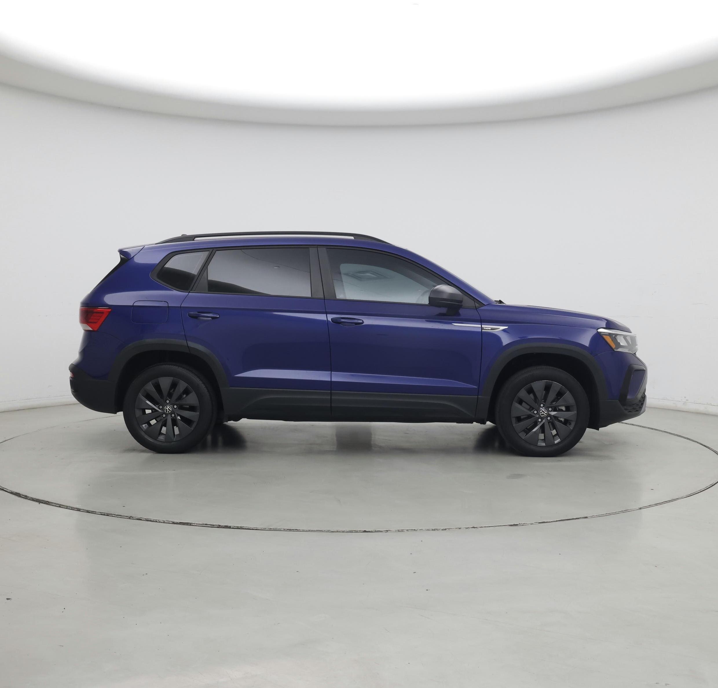 Thumbnail: 2024 Volkswagen Taos - 7