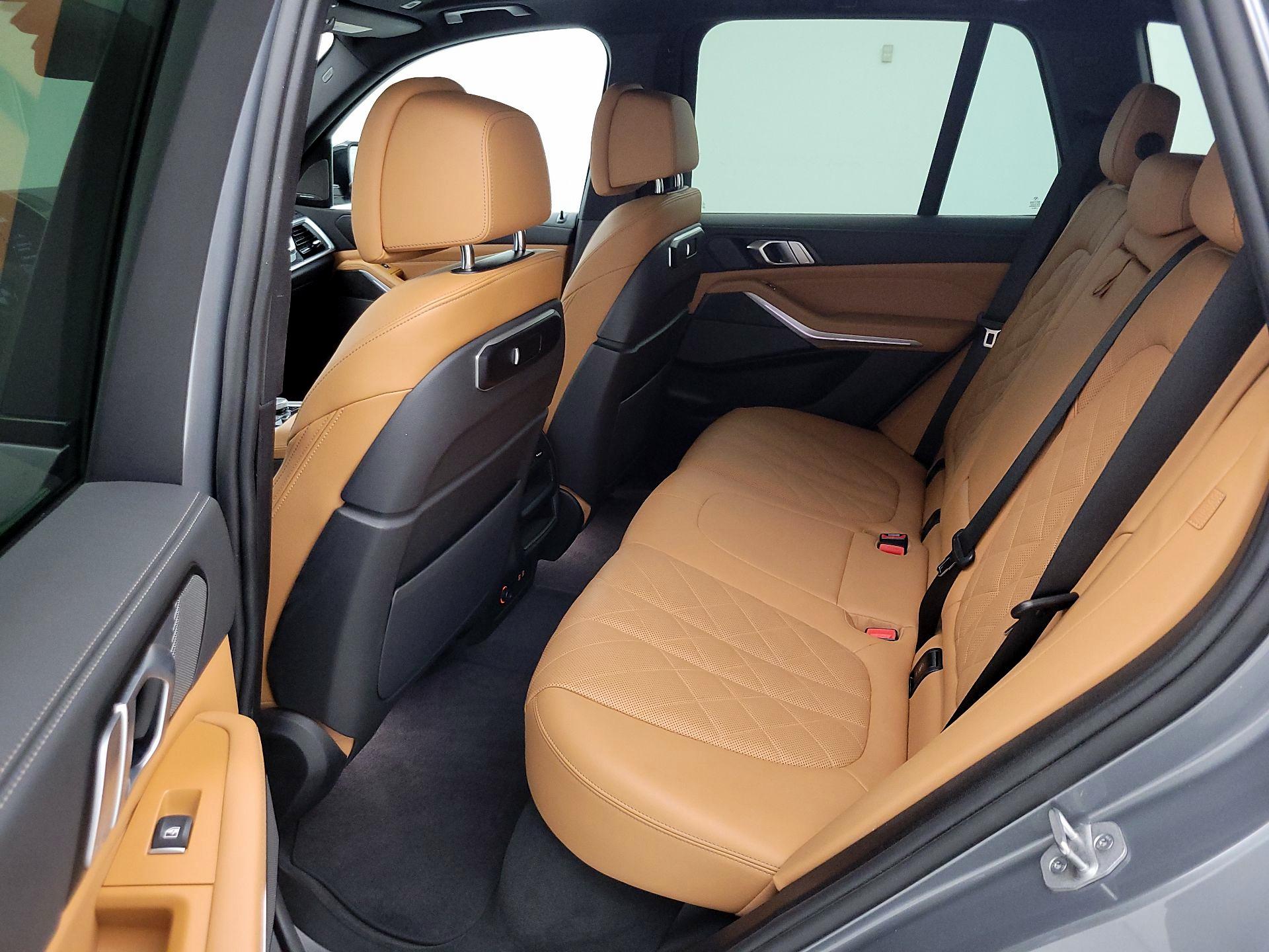 Thumbnail: 2024 BMW X5 - 19