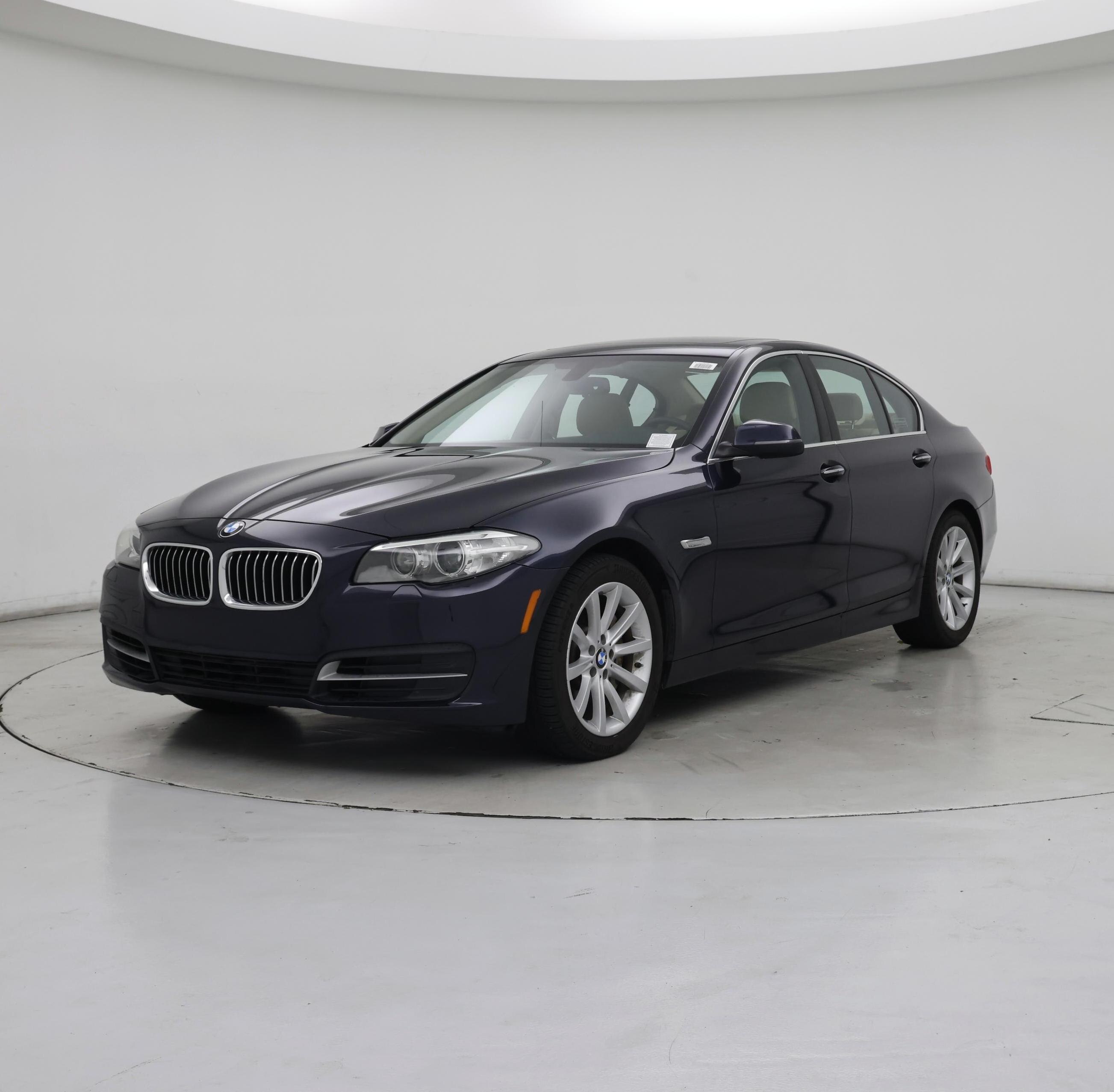 Thumbnail: 2014 BMW 5 Series - 4
