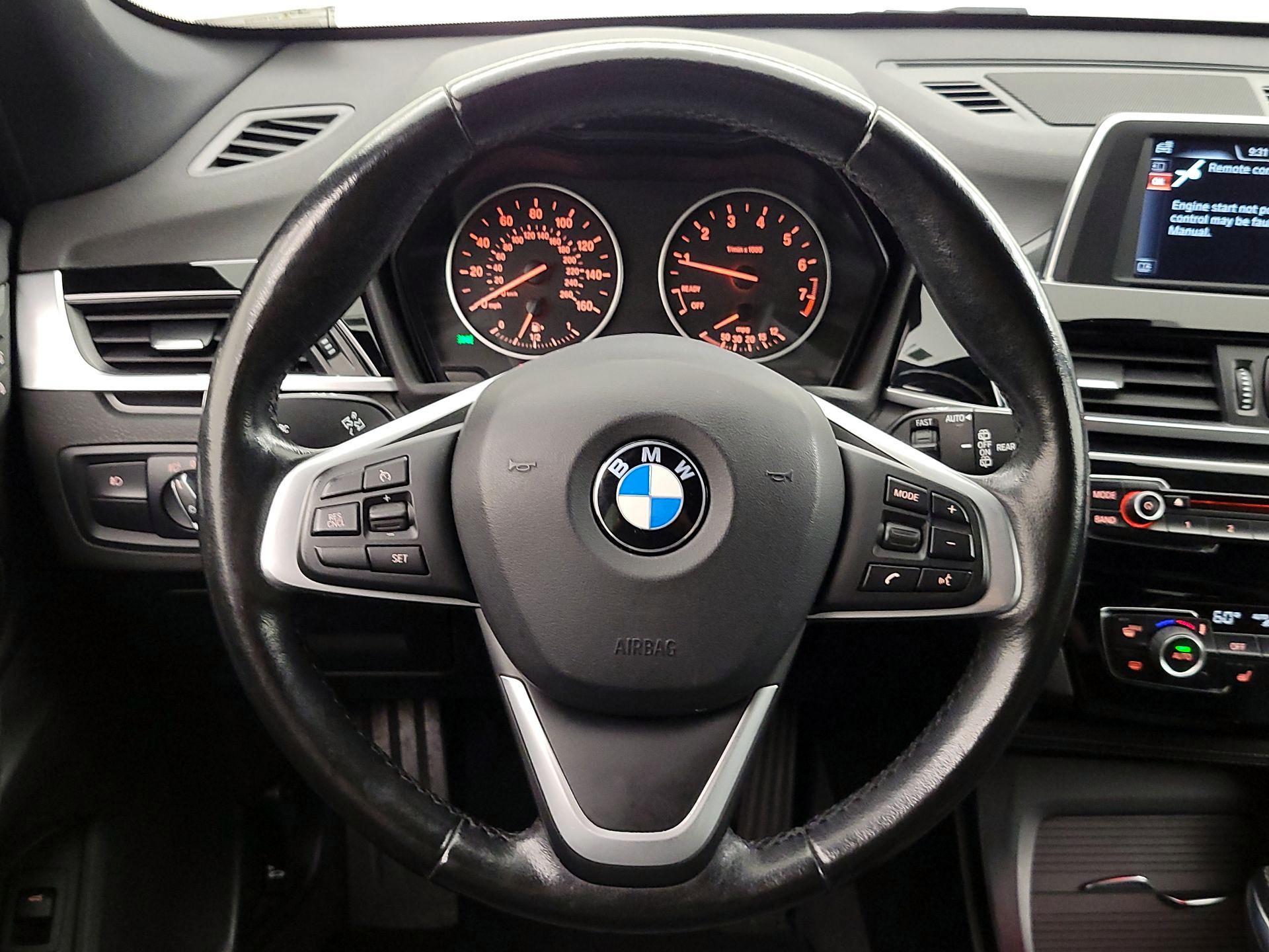 Thumbnail: 2017 BMW X1 - 10