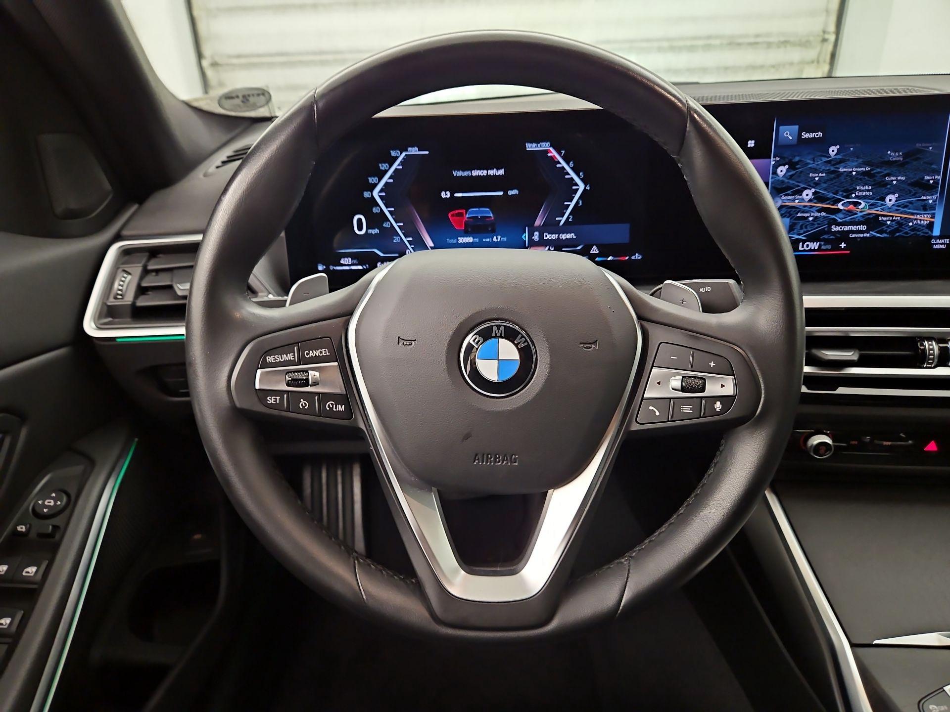 Thumbnail: 2024 BMW 3 Series - 10